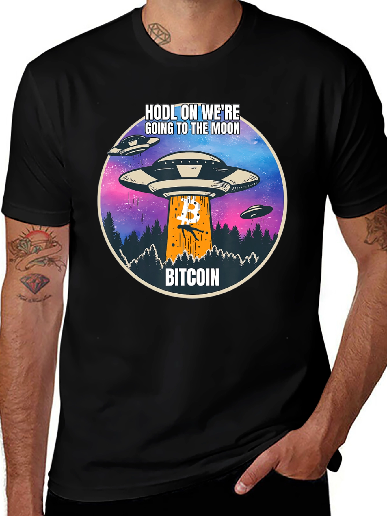 Variant 2 of Bitcoin HODL UFO T-Shirt