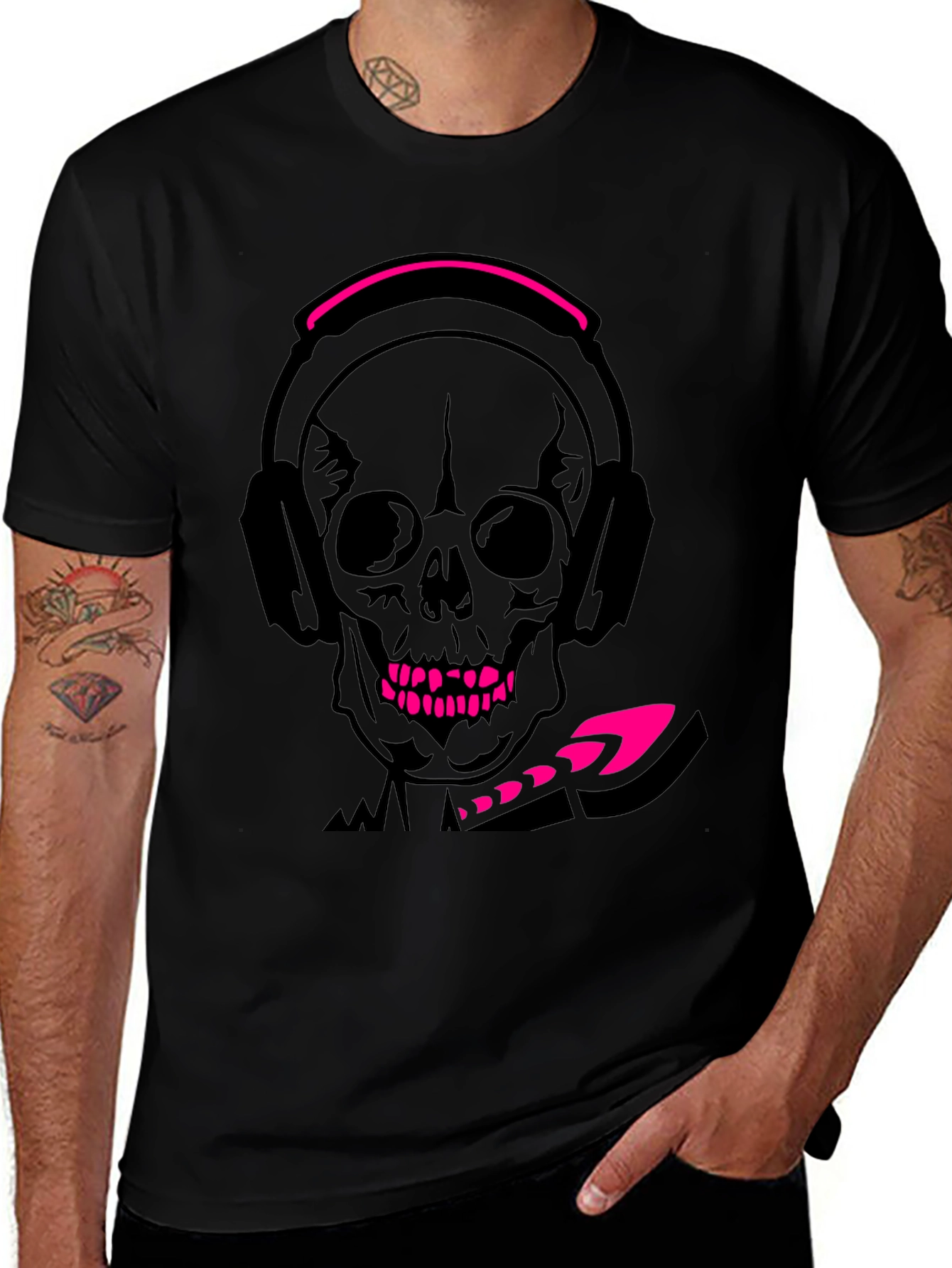 Variant 4 of Skull with Headphones Graphic T-Shirt - Cool Design!