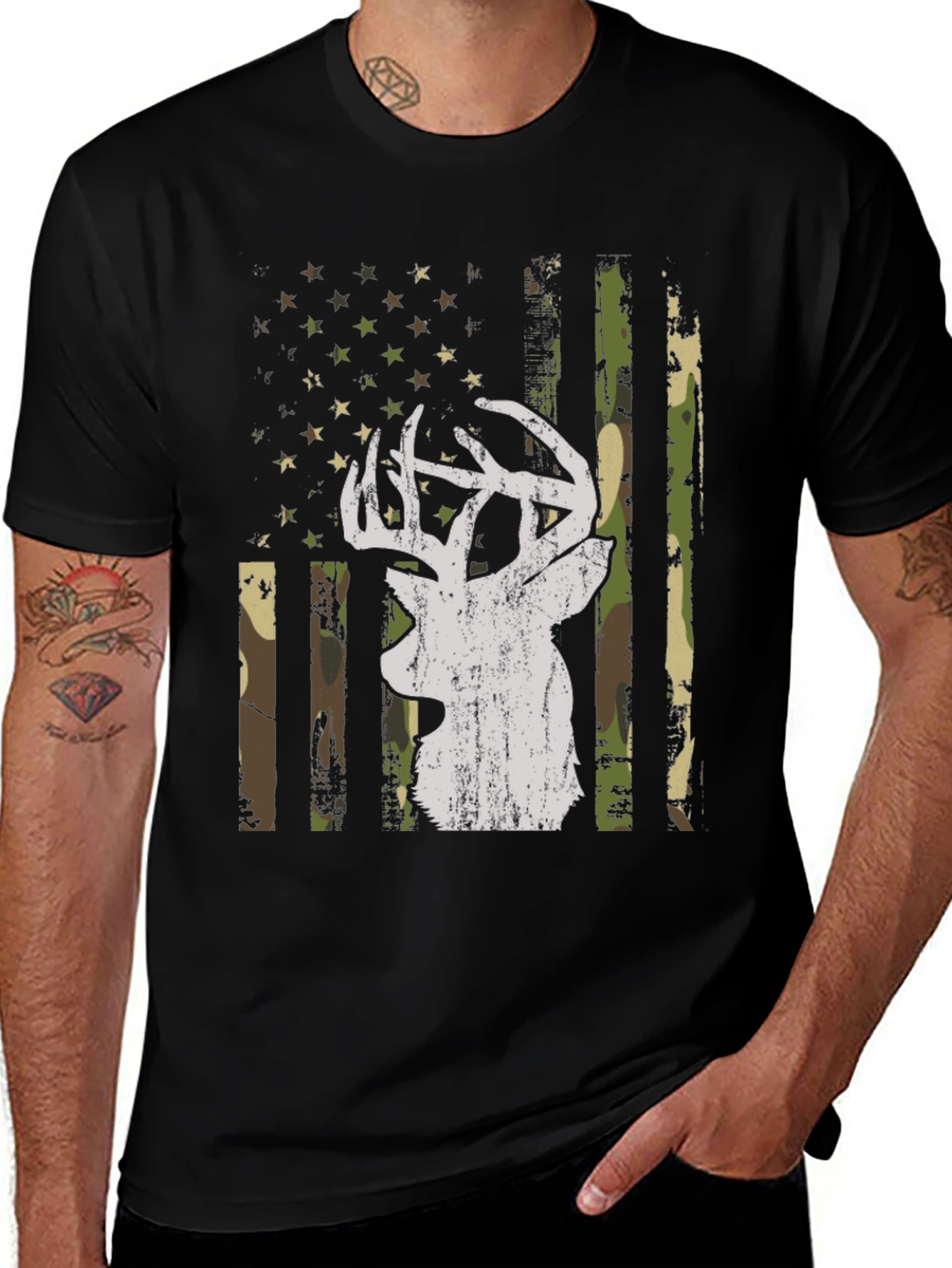 Variant 30 of Deer Camo American Flag Graphic T-Shirt