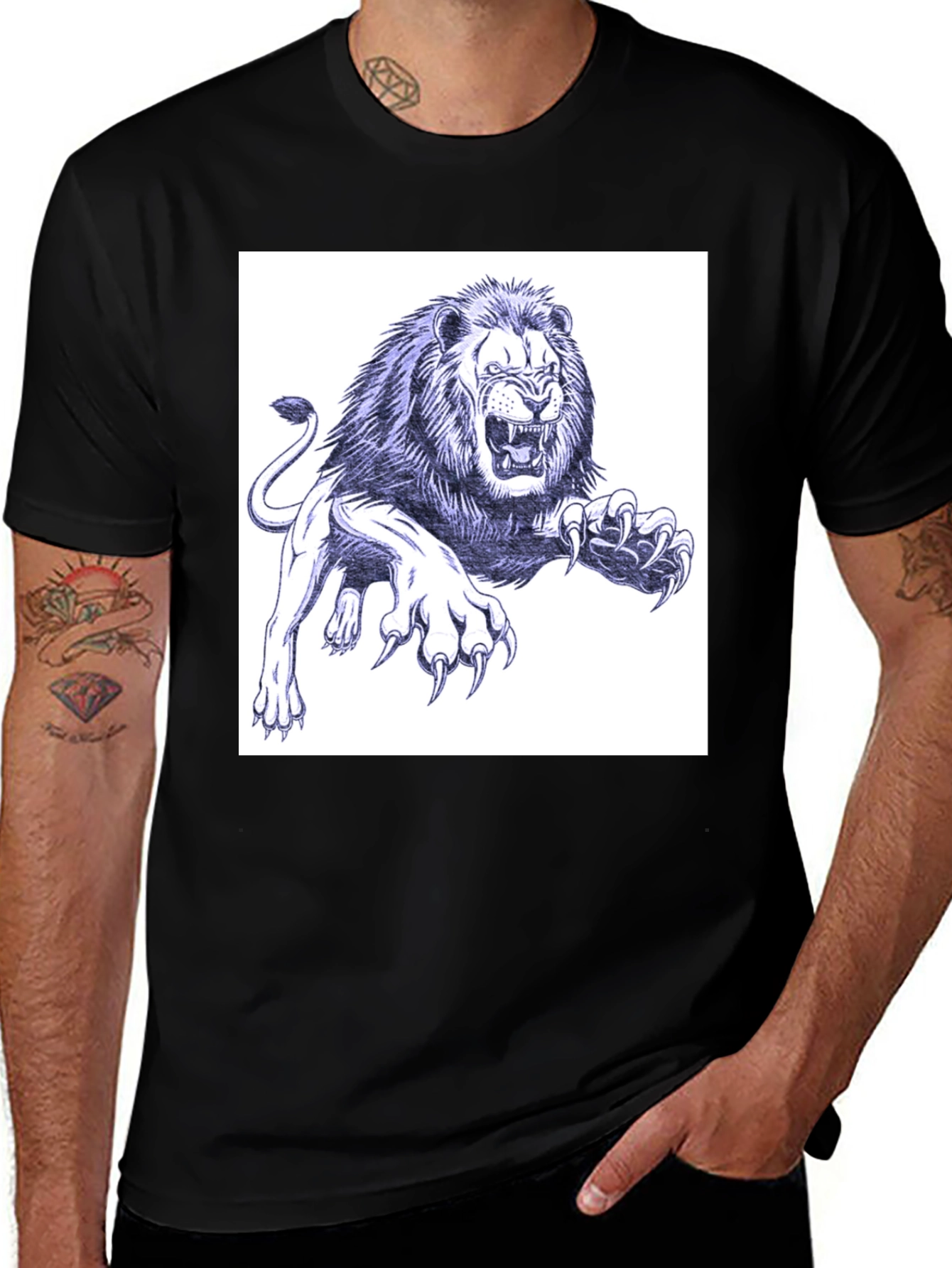 Variant 9 of Lion Graphic Print Black T-Shirt