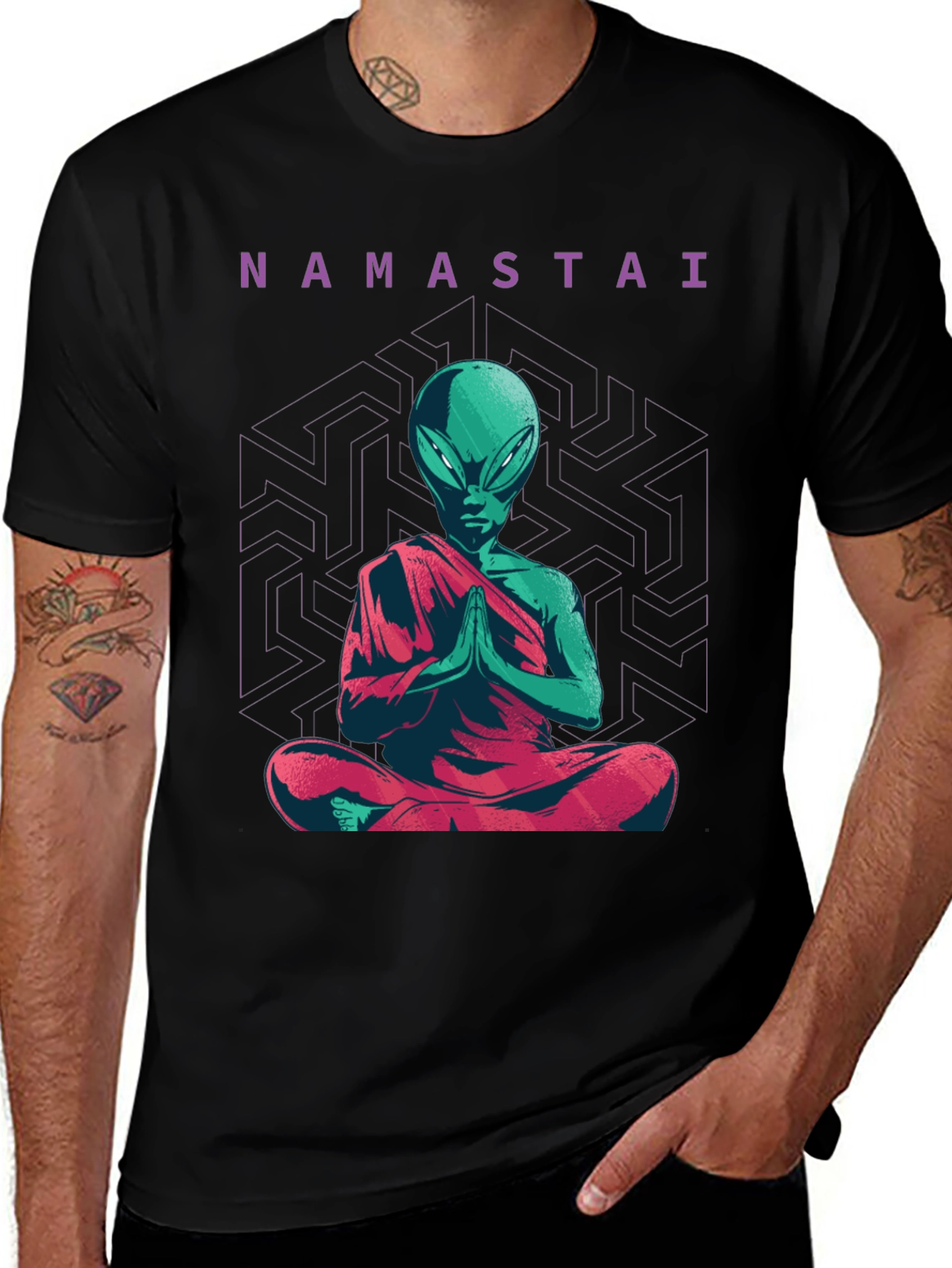 Variant 15 of Namastai Alien Meditation T-Shirt