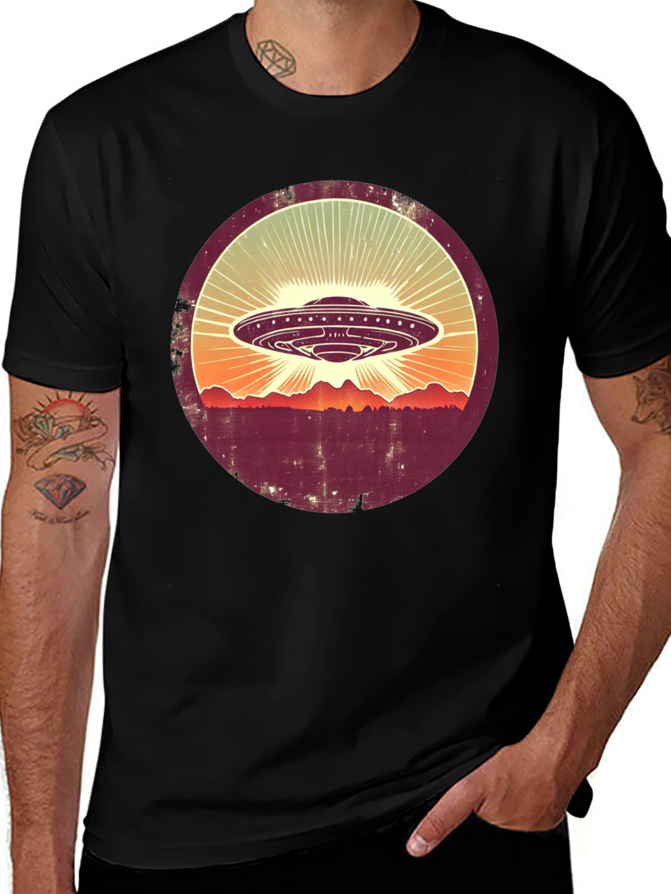 Retro UFO T-Shirt - Vintage Alien Abduction Tee