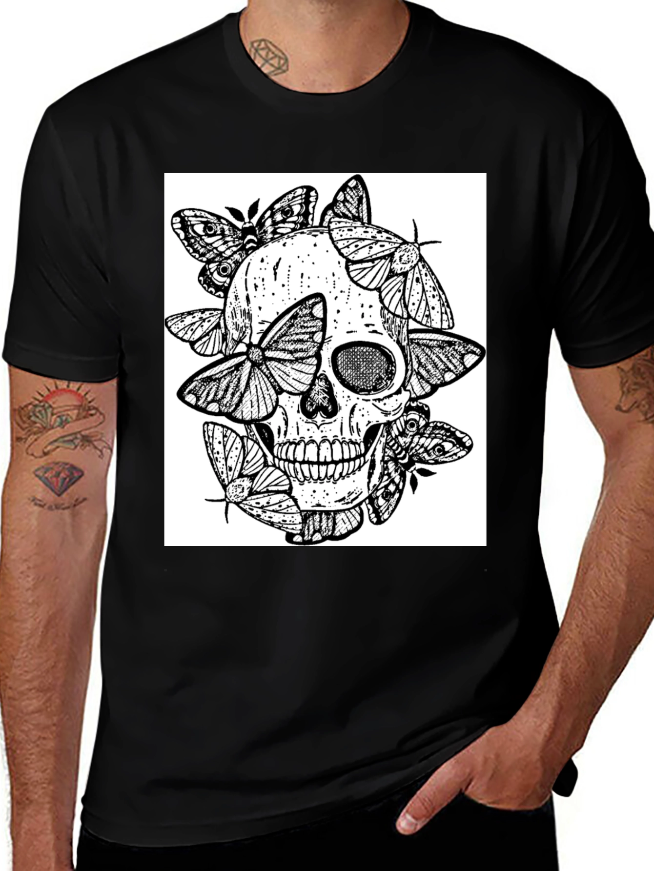 Skull & Moth Graphic Tee - Gothic Style Black T-Shirt
