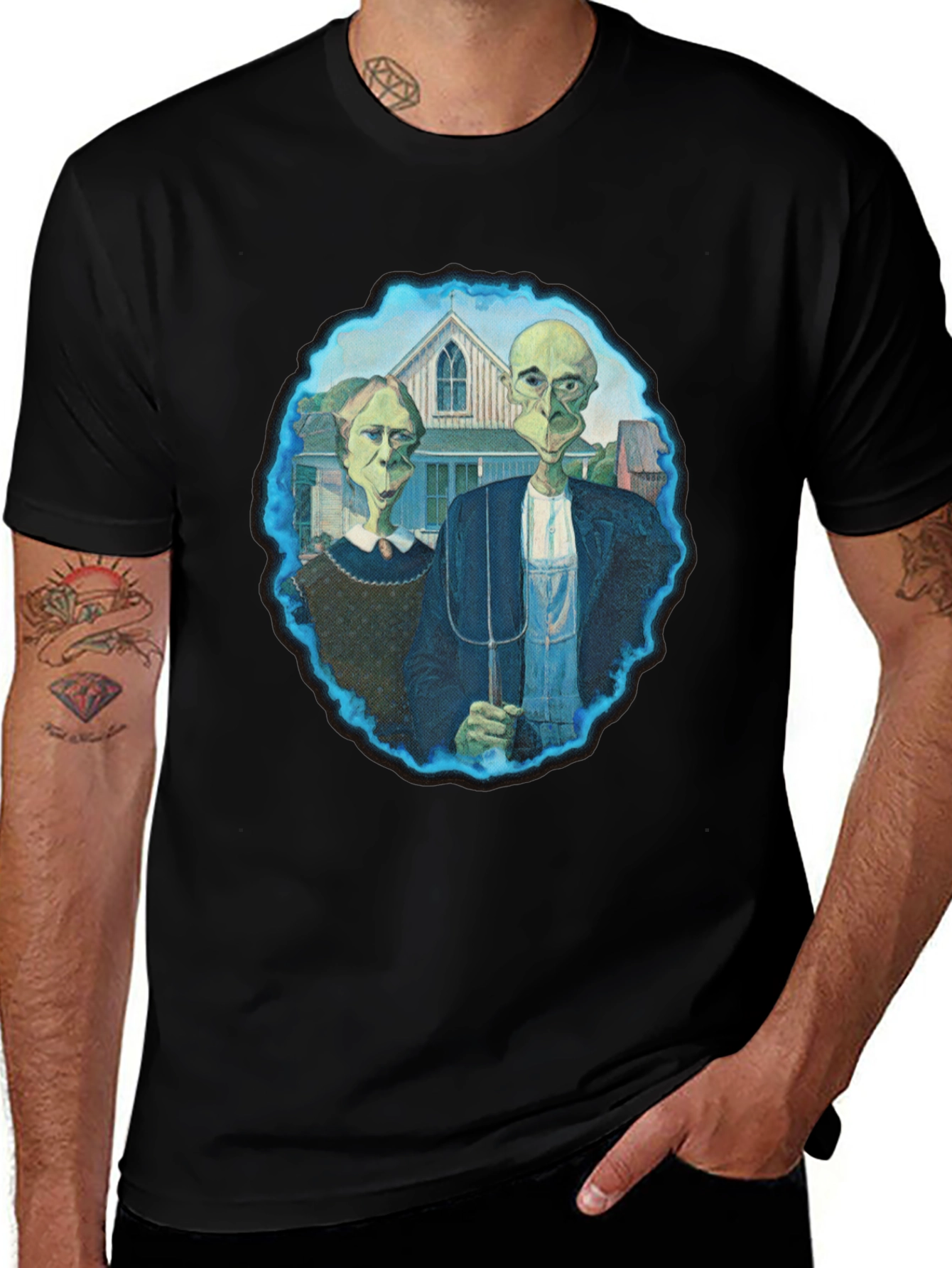 Variant 17 of American Gothic Alien Graphic T-Shirt