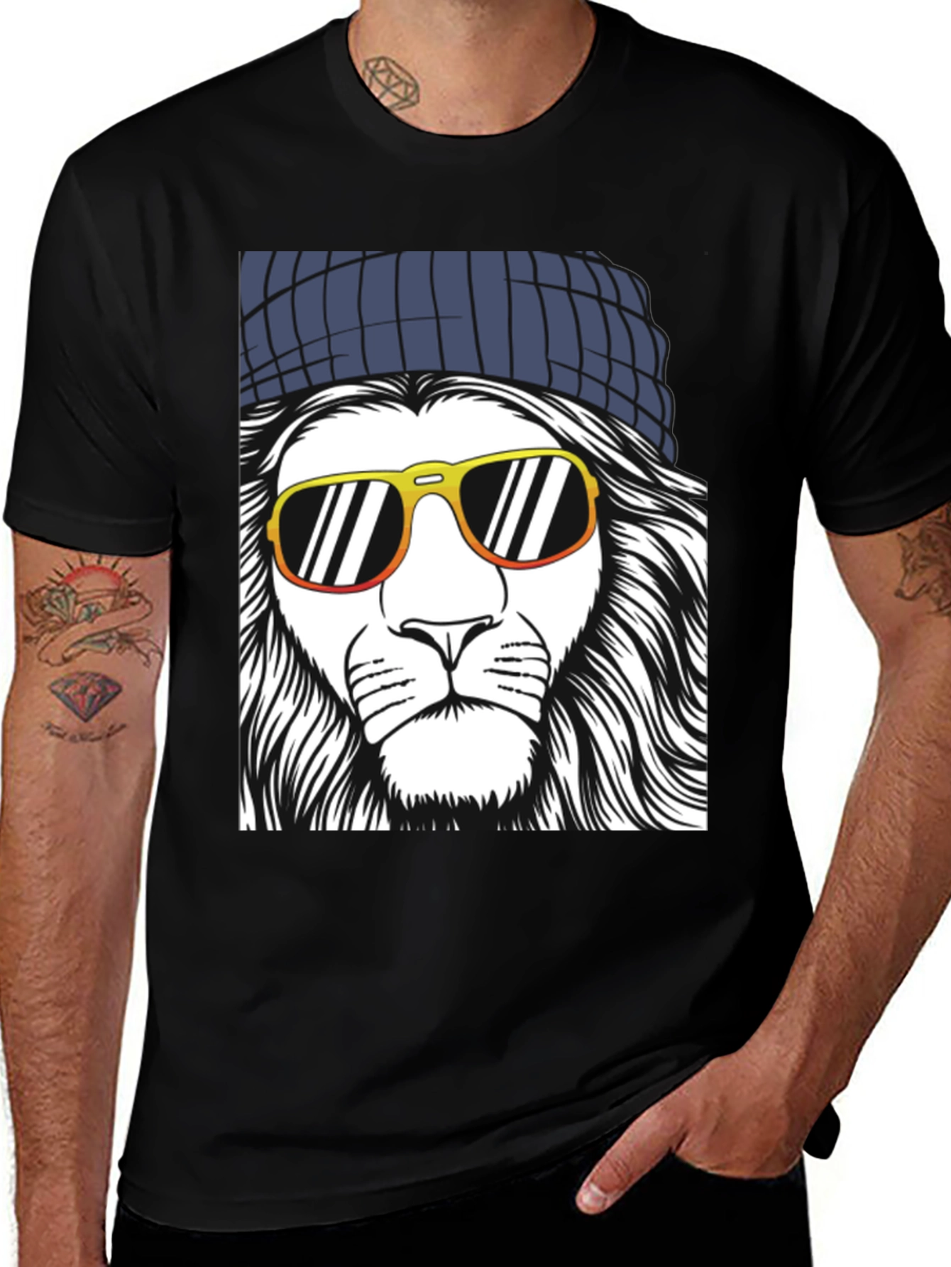 Variant 15 of Cool Lion Graphic Tee - Men's Black T-Shirt