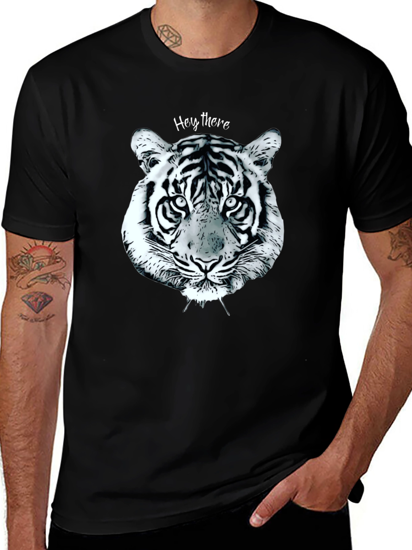 Black Tiger Face Graphic Tee - Casual Style