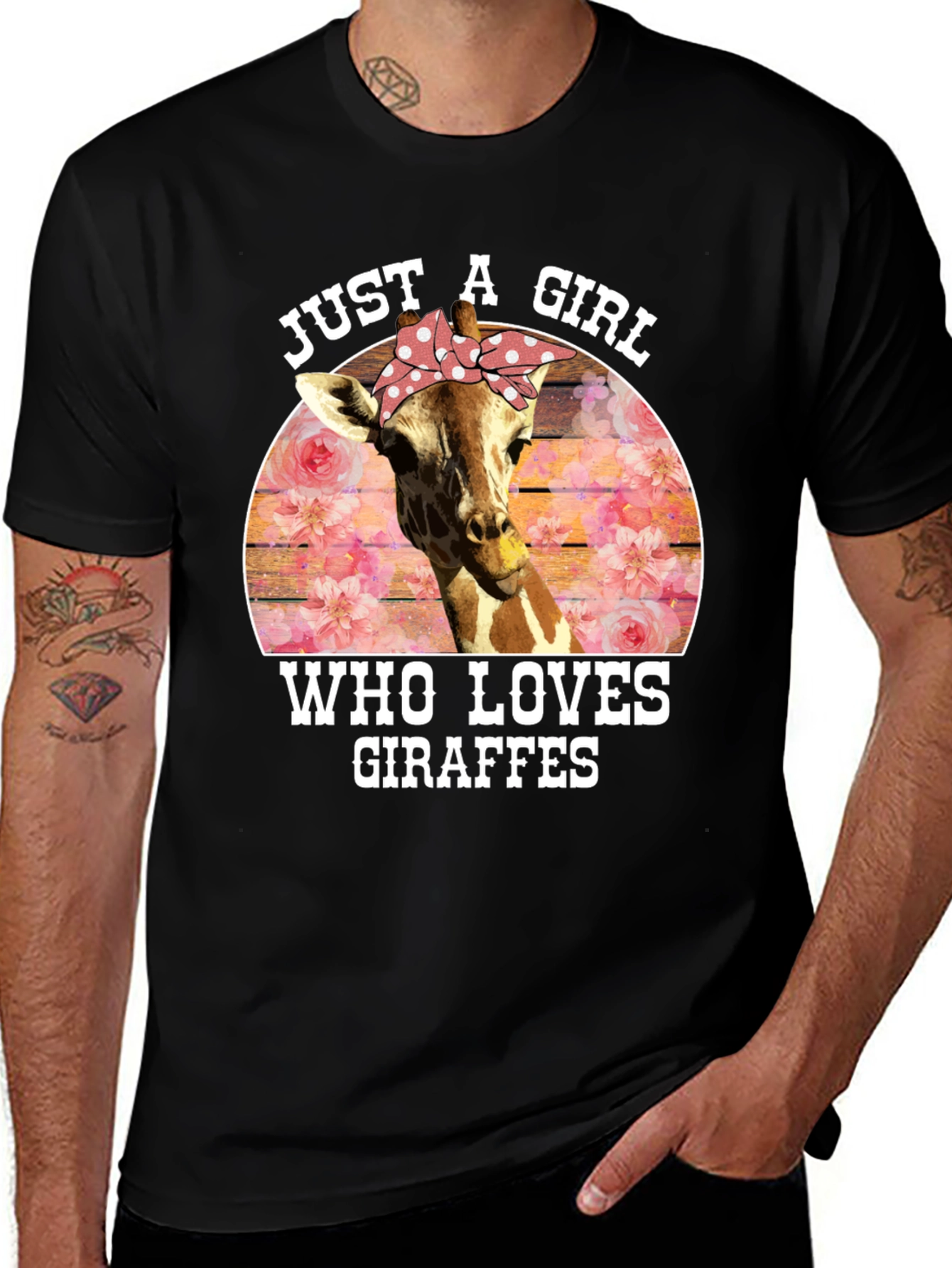 Giraffe Lover T-Shirt - Women's Giraffe Tee