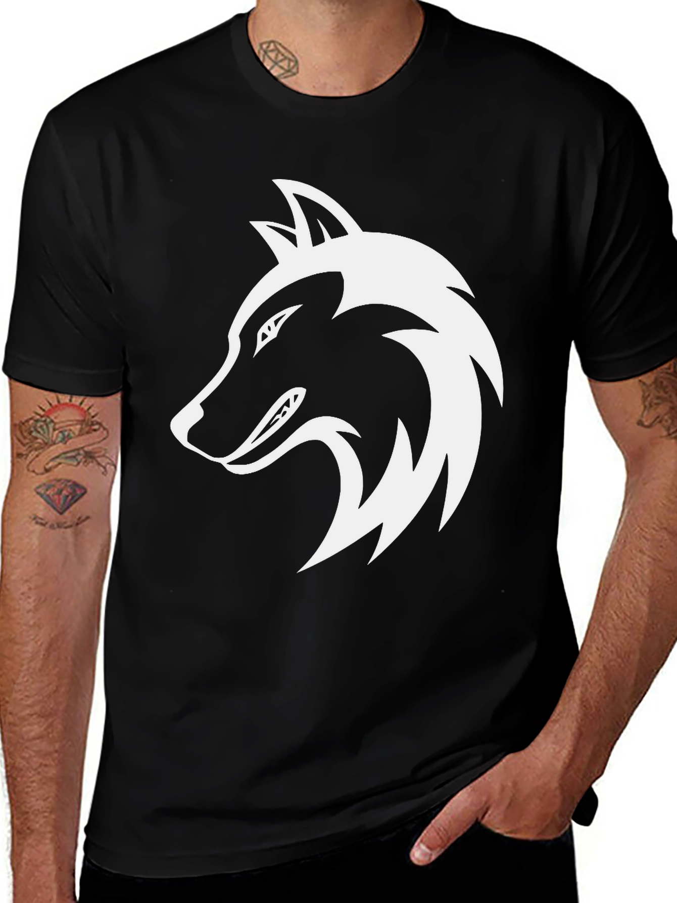 Variant 25 of Men's Black Wolf Graphic Tee