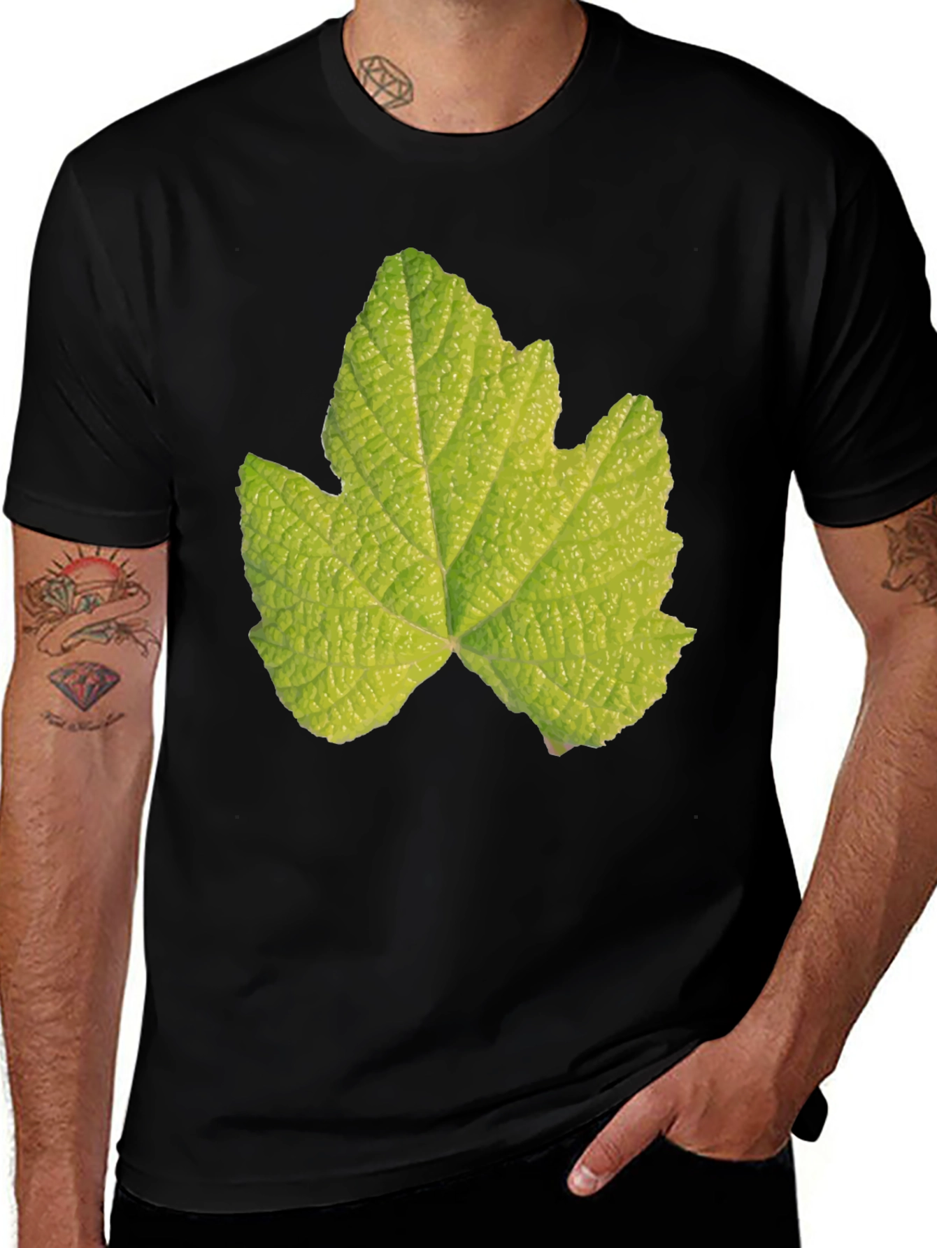 Variant 21 of Leaf Graphic Black T-Shirt