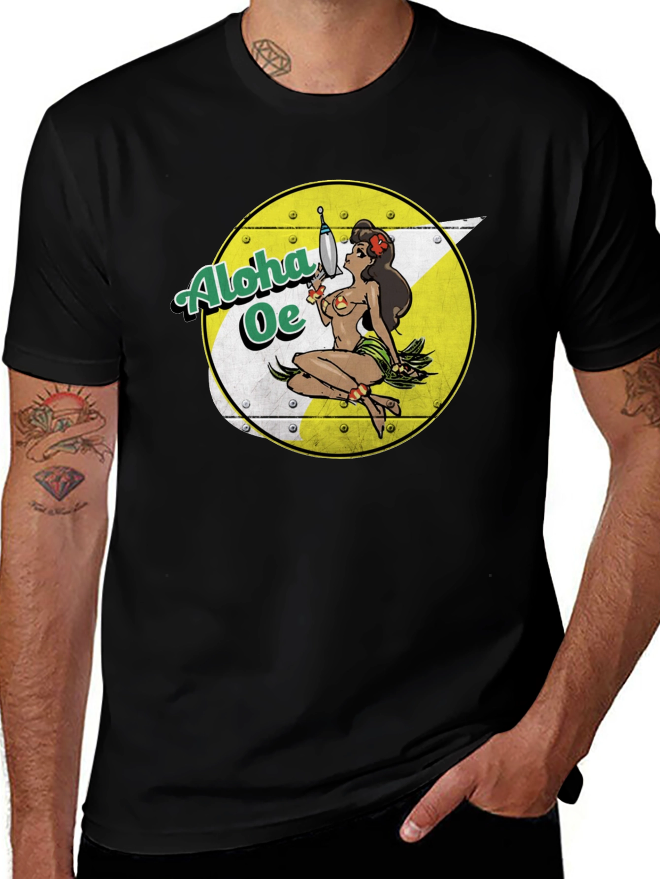 Aloha Oe Vintage Pin-Up T-Shirt
