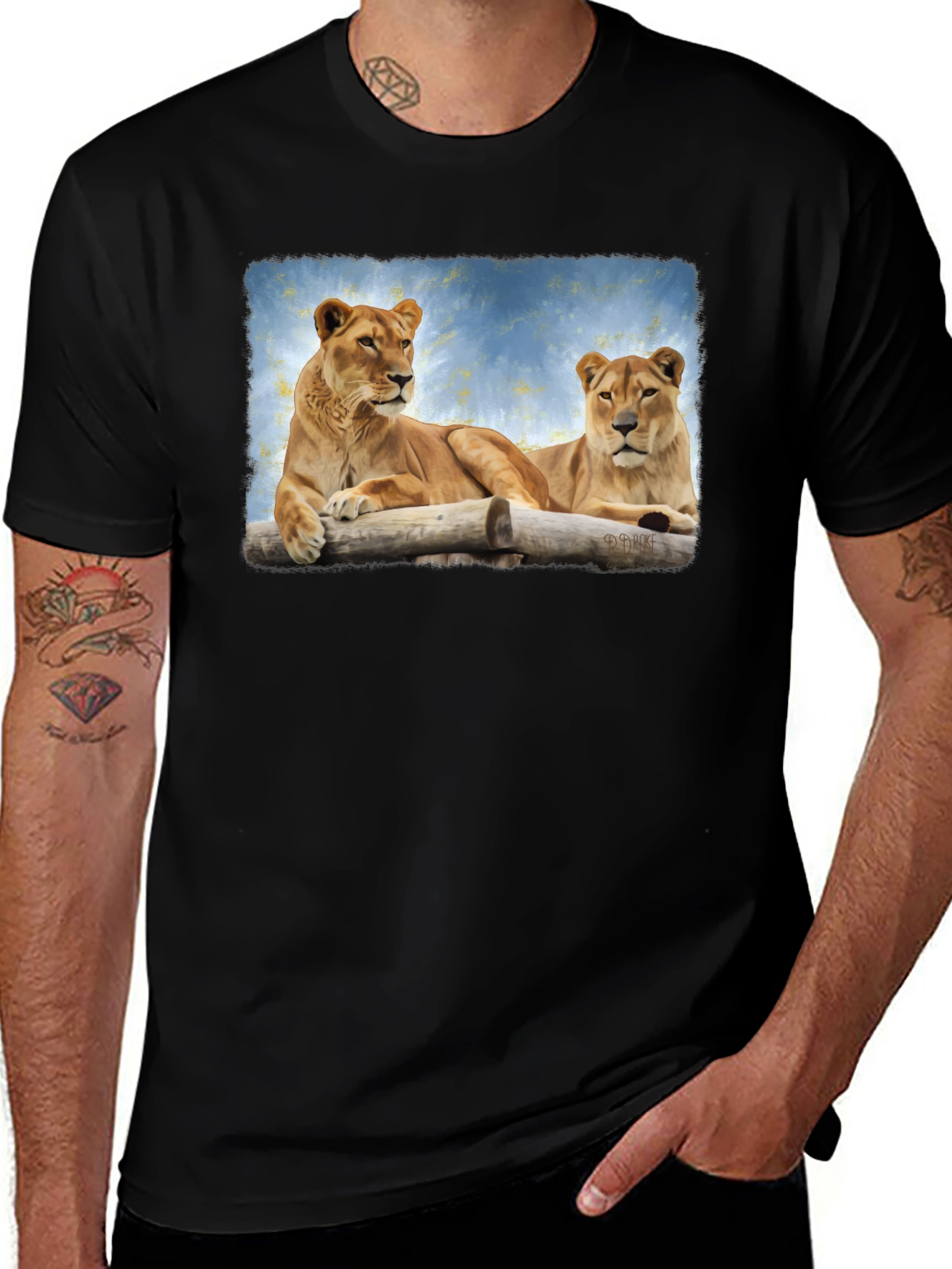 Black Lioness Graphic Print Black T-Shirt main image