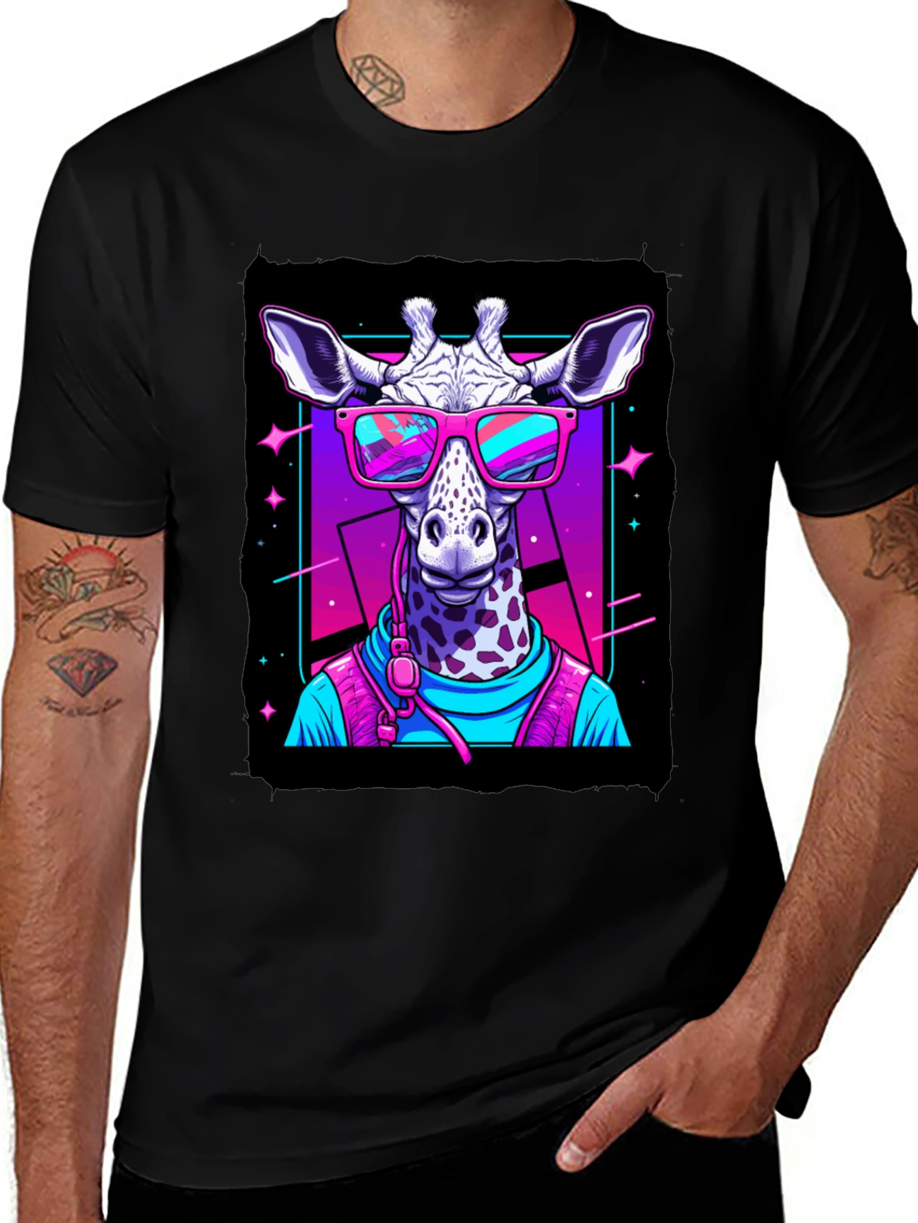 Variant 13 of Giraffe in Sunglasses Graphic T-Shirt