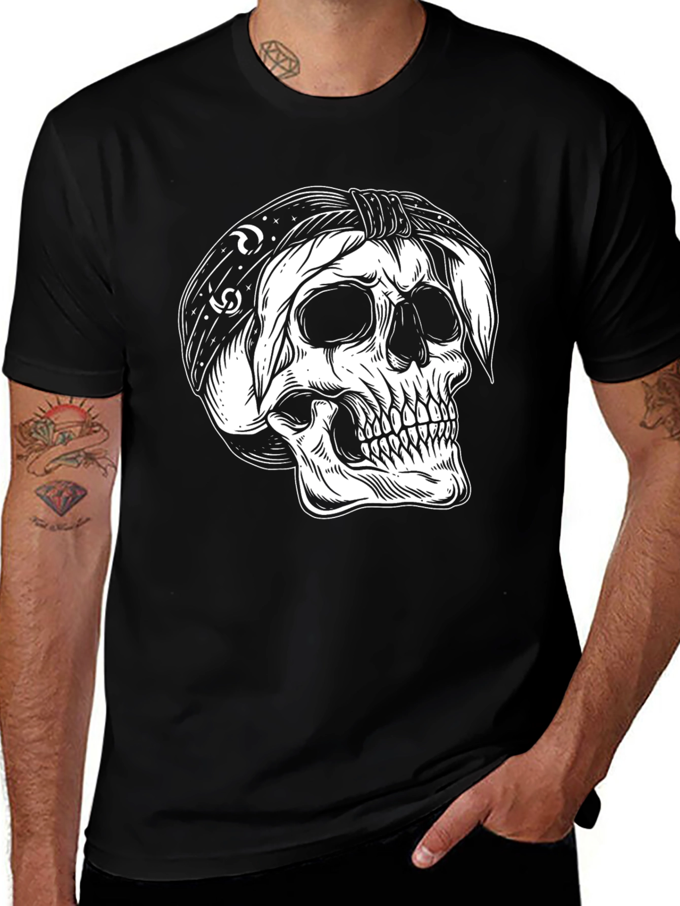 Variant 21 of Skull Bandana Graphic T-Shirt - Black