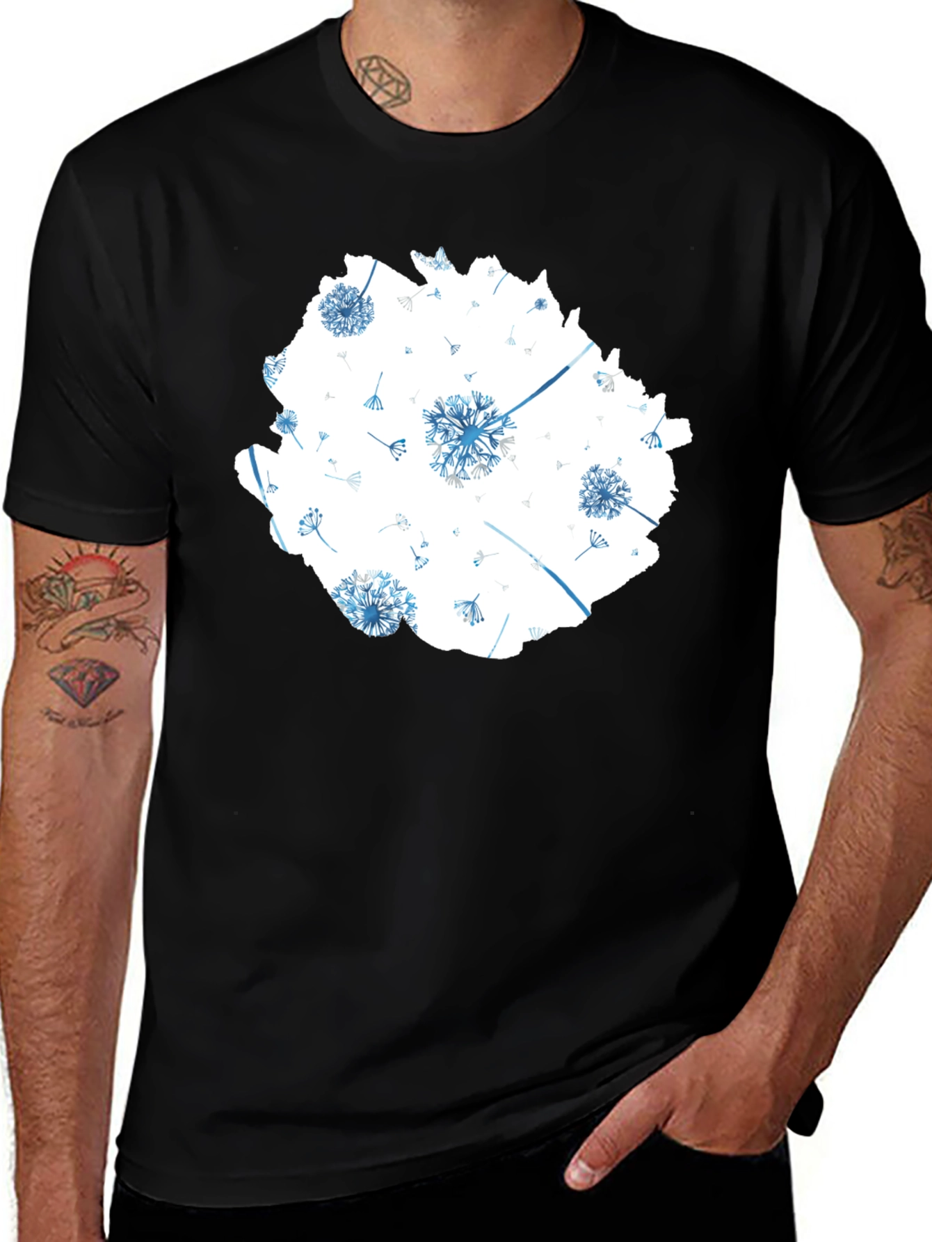 Variant 29 of Dandelion Print Black T-Shirt