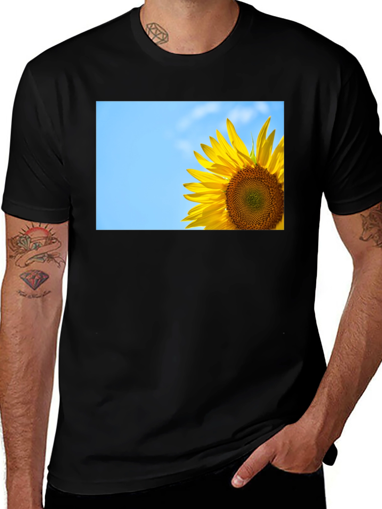 Variant 7 of Sunflower Graphic Print Black T-Shirt