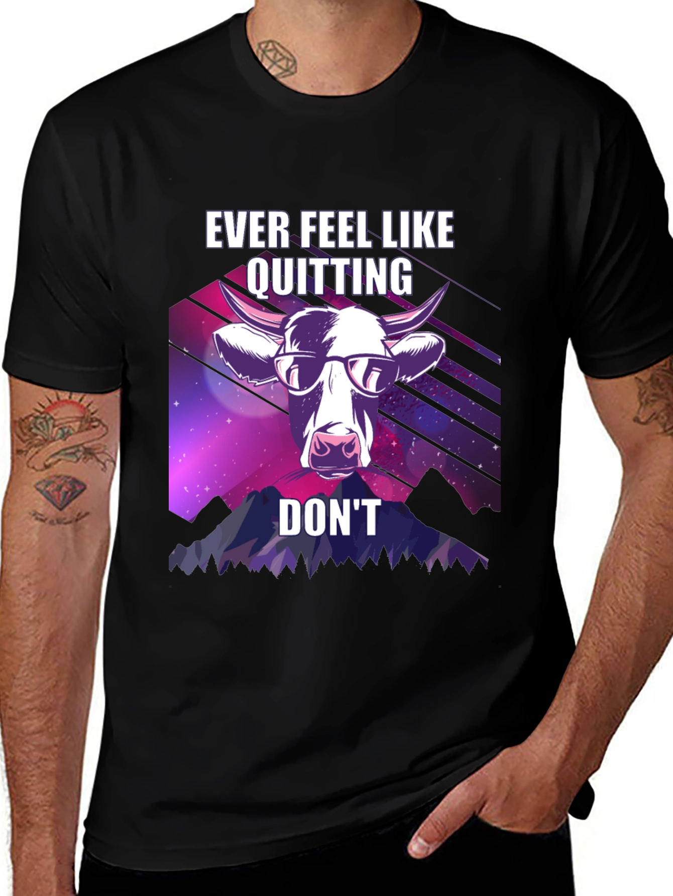 Variant 19 of Don't Quit Cow Graphic T-Shirt
