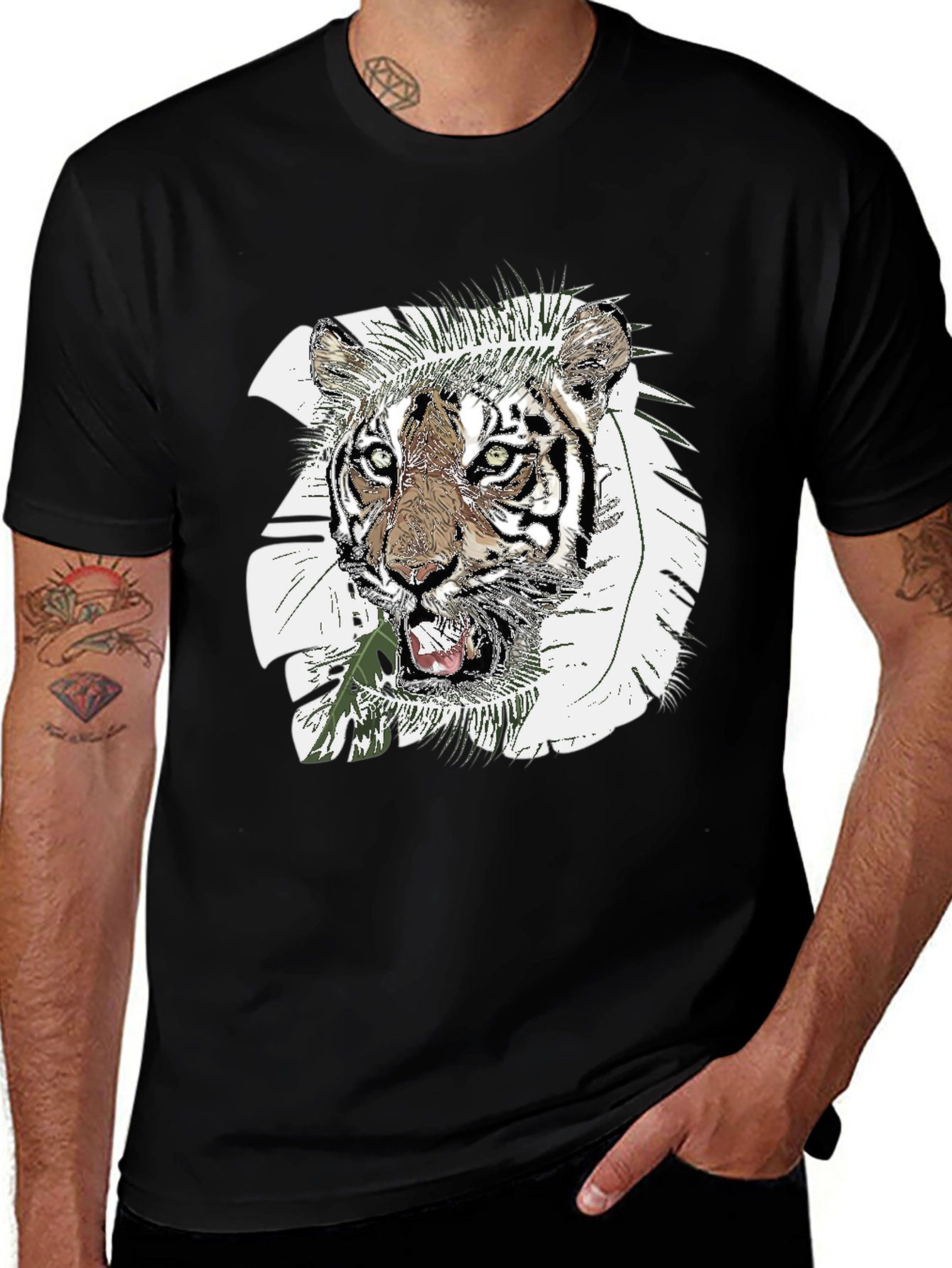 Variant 27 of Tiger Graphic Print Black T-Shirt
