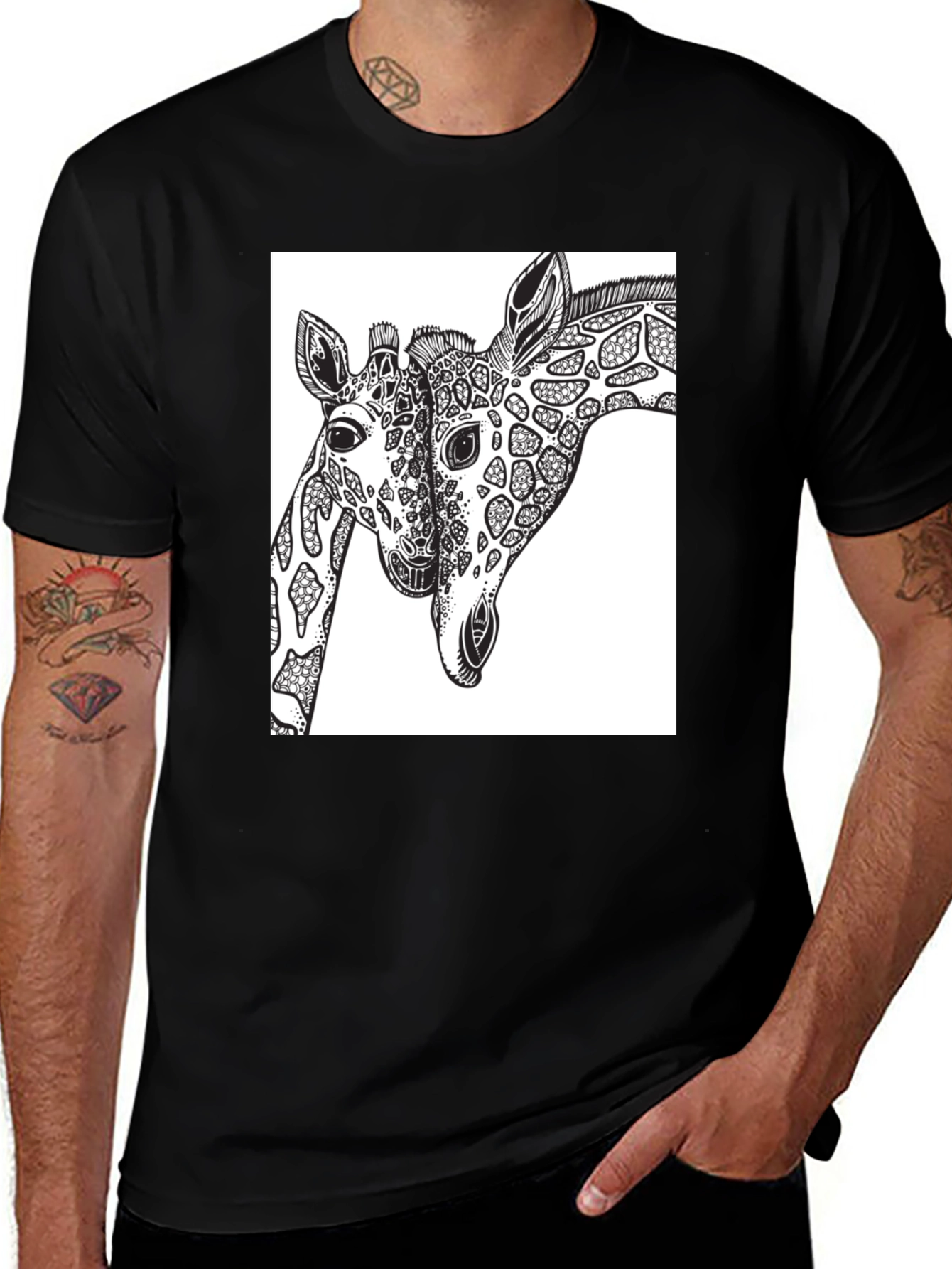 Variant 2 of Giraffe Print Black T-Shirt - Stylish Unisex Tee