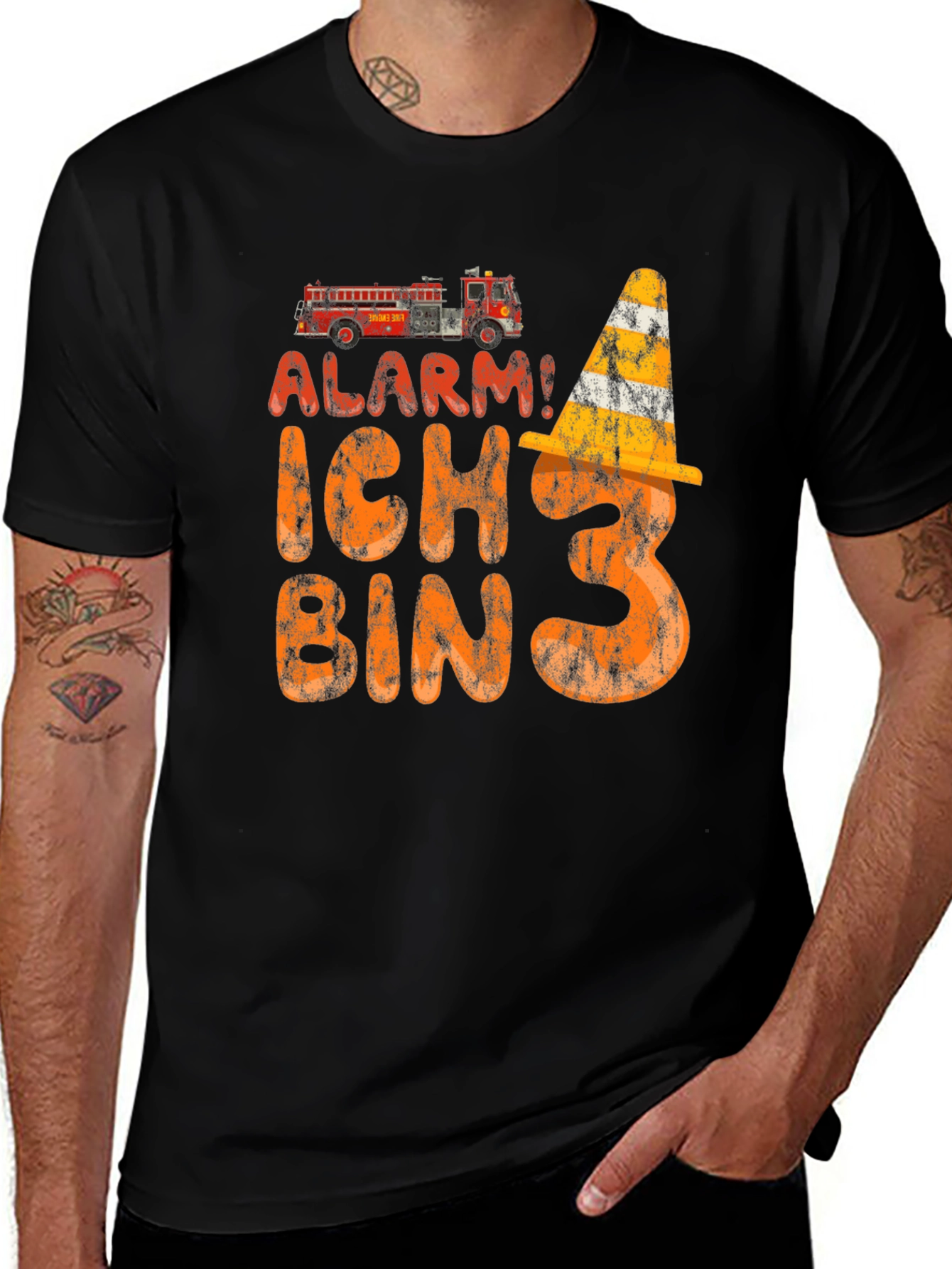 Variant 5 of Alarm! Ich Bin 3 Birthday Firetruck Shirt