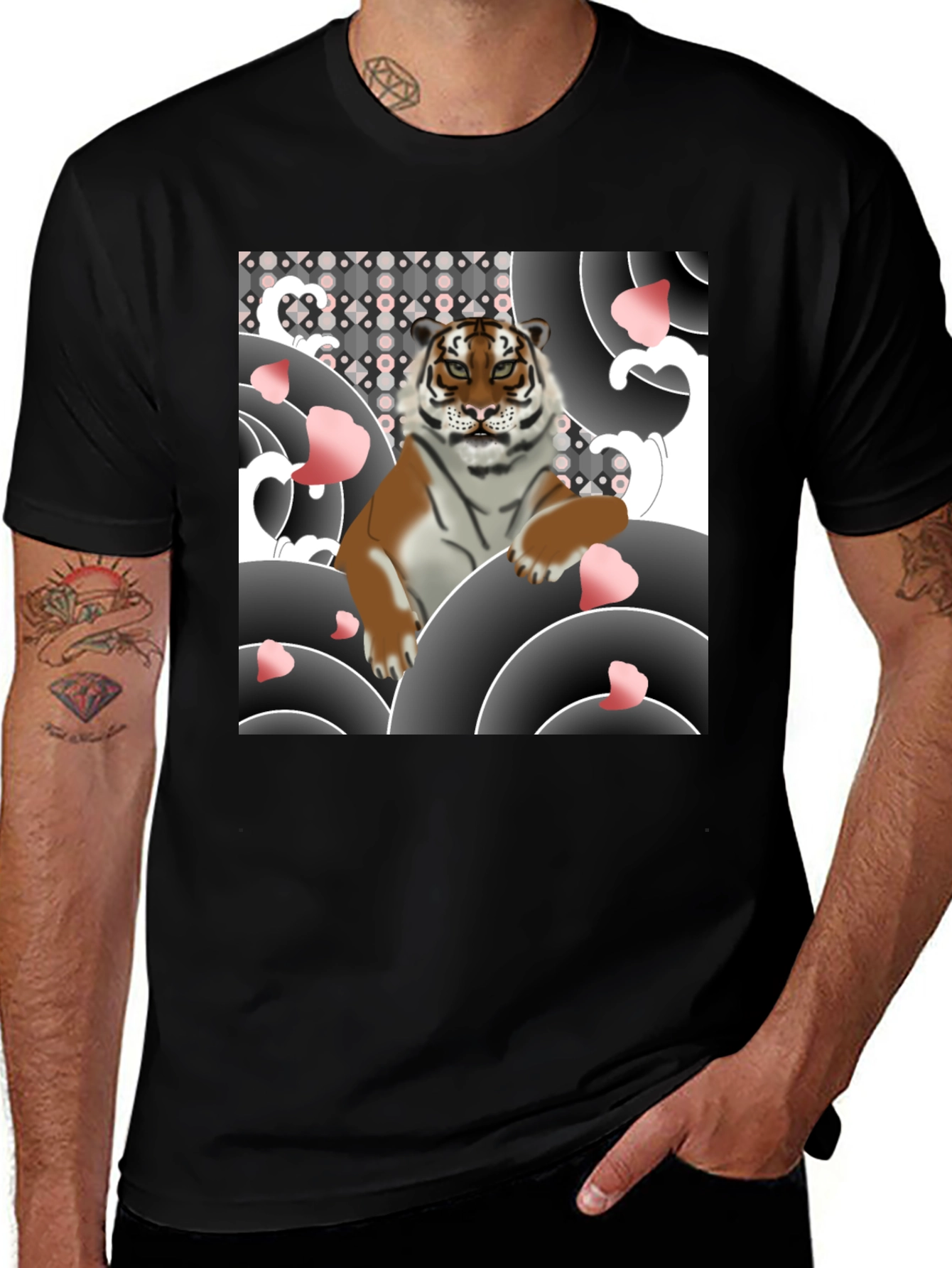 Variant 29 of Tiger Graphic Black T-Shirt