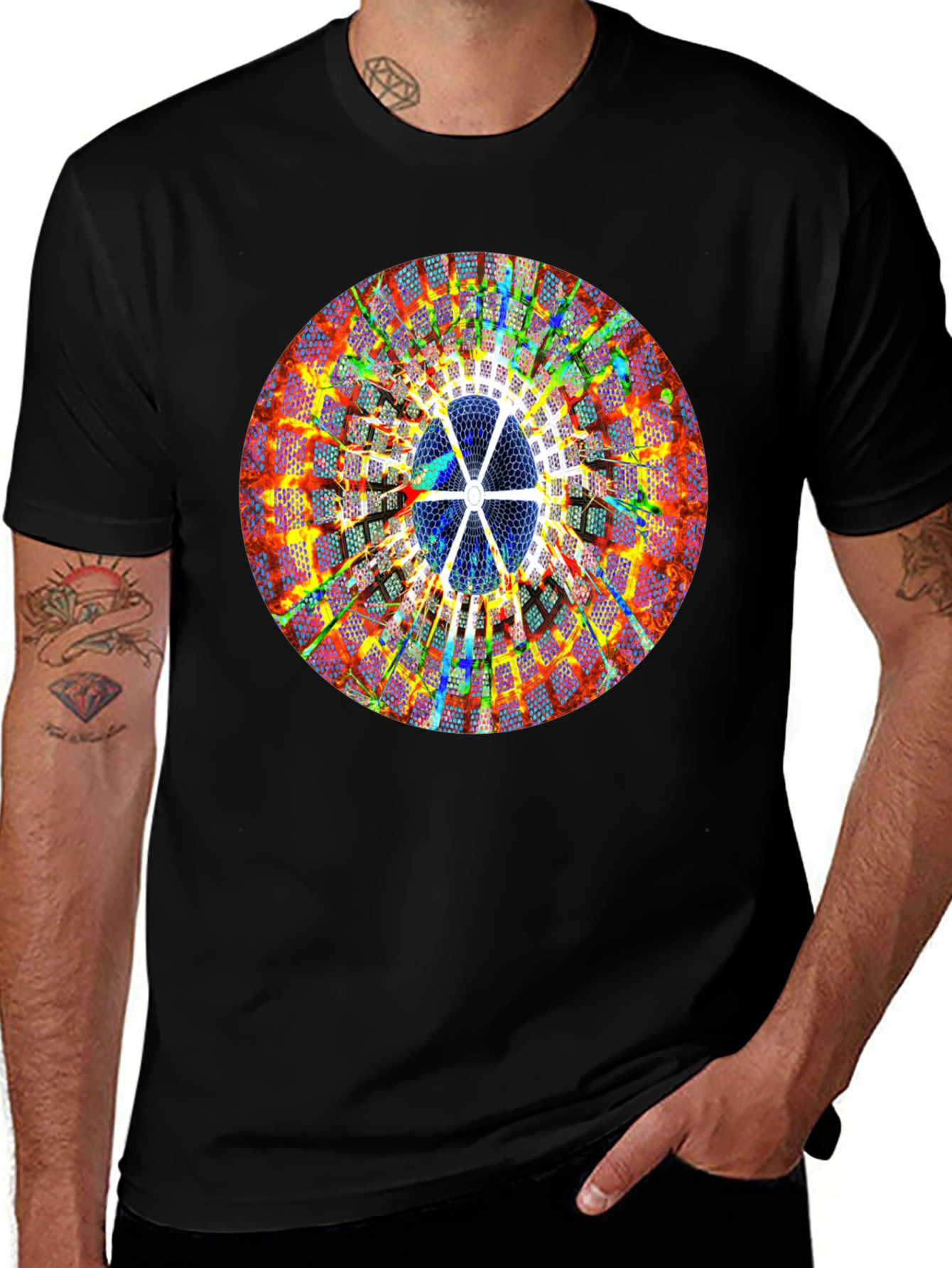 Variant 6 of Abstract Circle Print Black T-Shirt