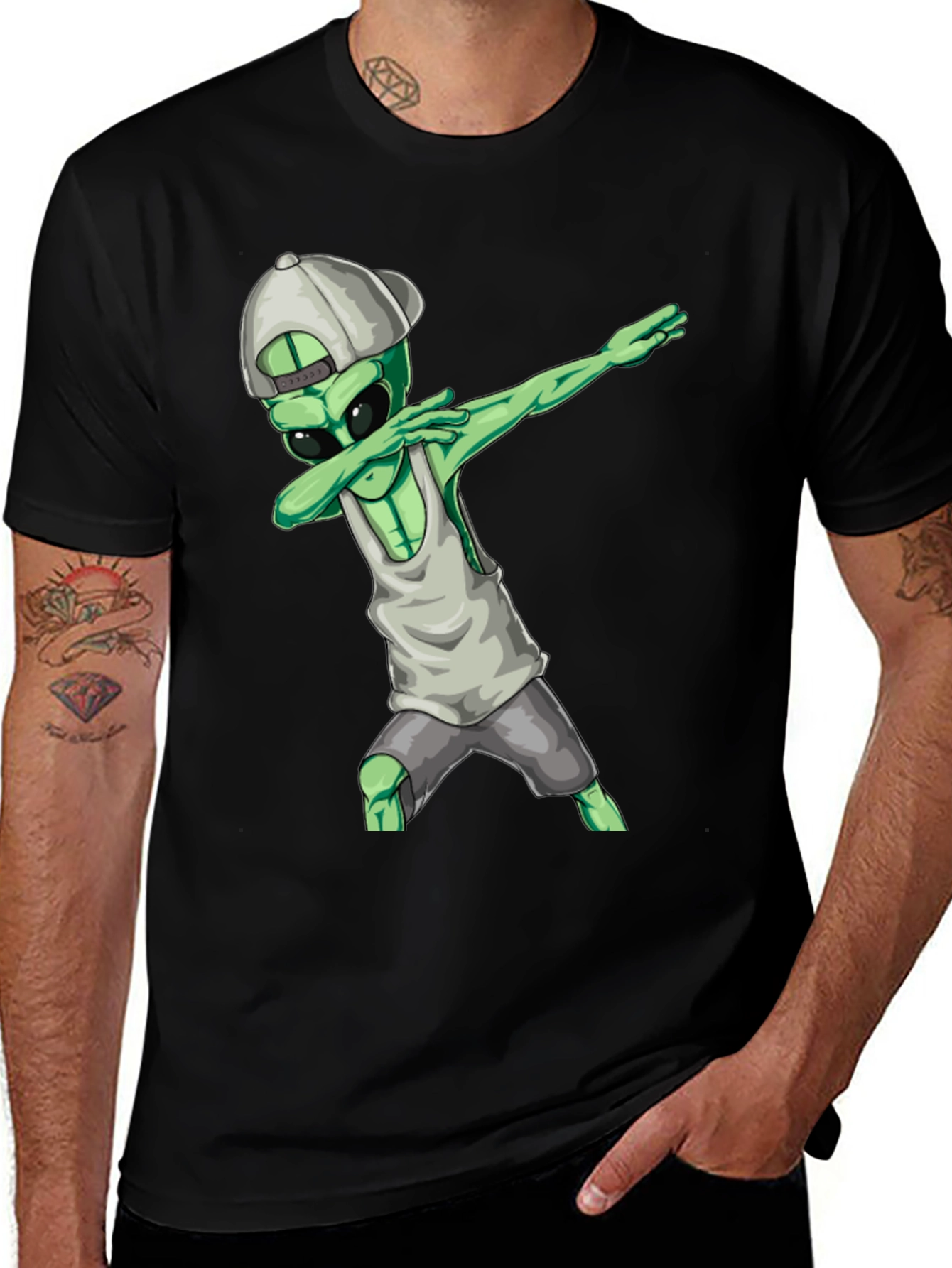 Variant 21 of Dabbing Alien Graphic Tee
