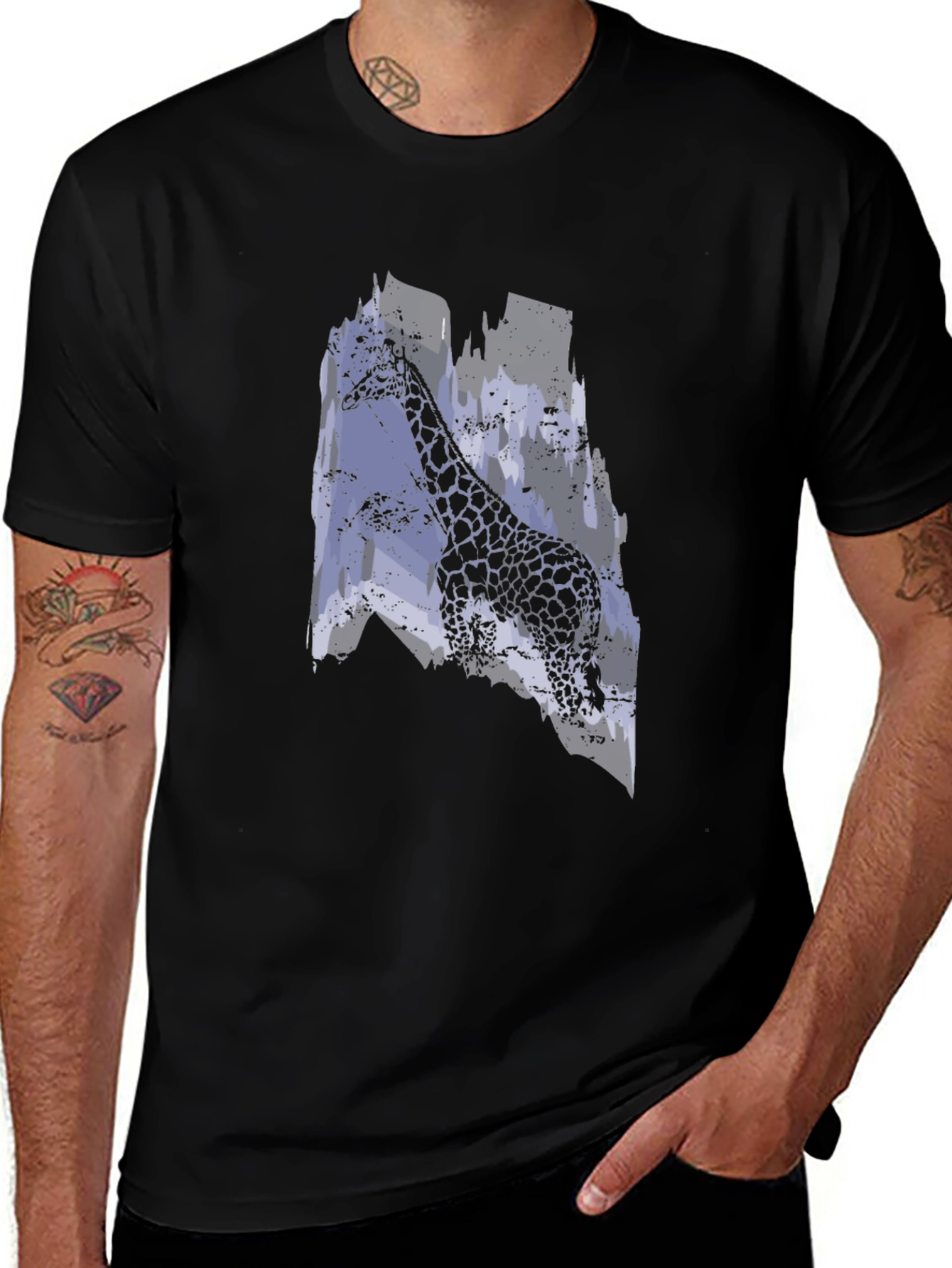 Variant 28 of Giraffe Graphic Print Black T-Shirt