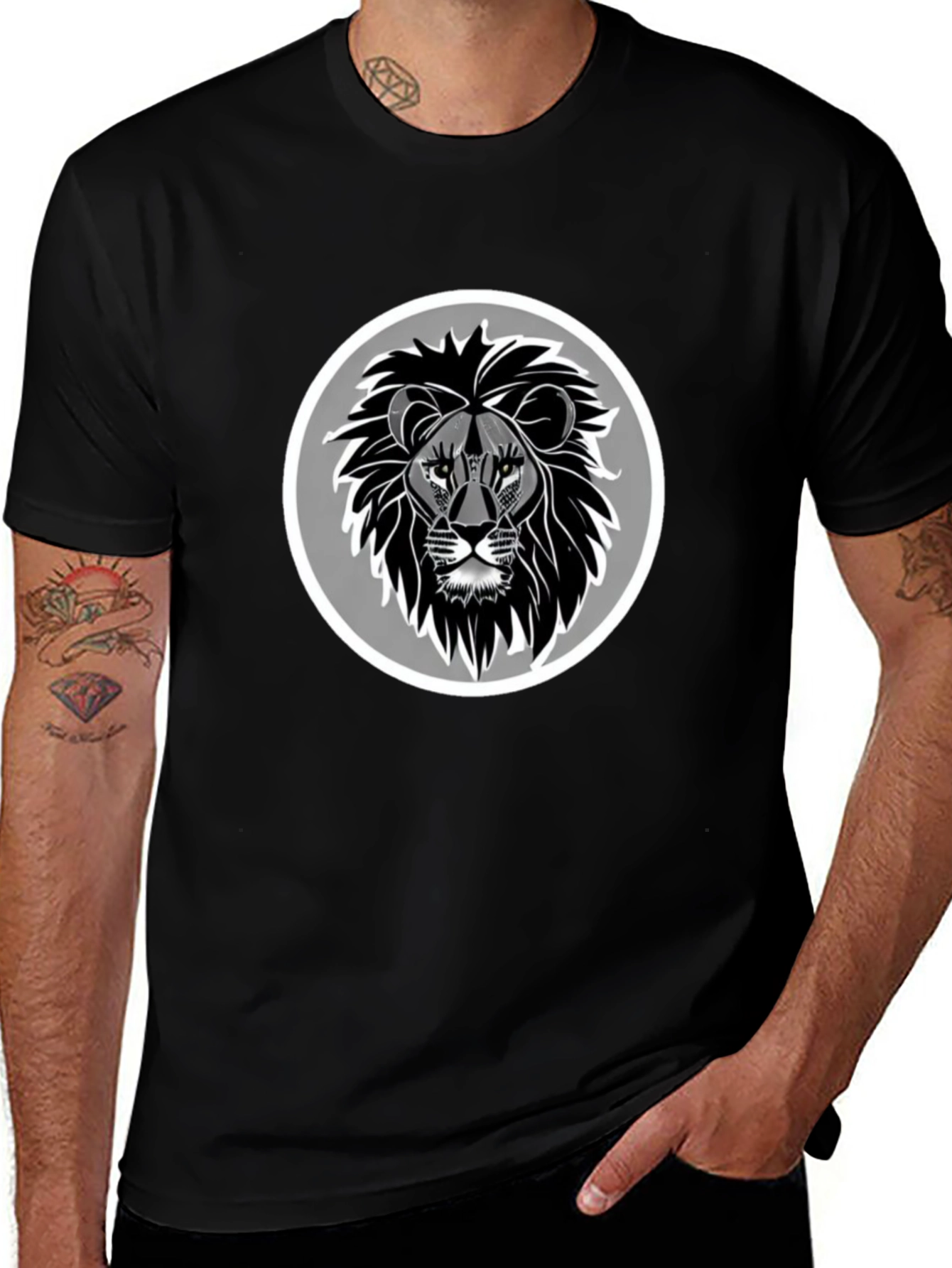 Variant 15 of Lion Head Graphic Print Black T-Shirt