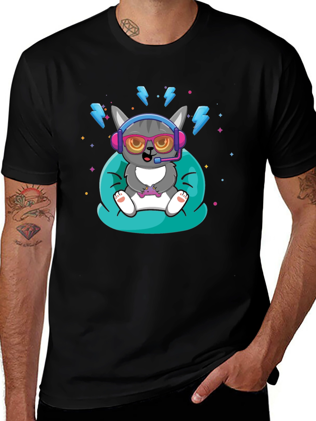 Variant 8 of Gaming Cat T-Shirt - Gamer Style