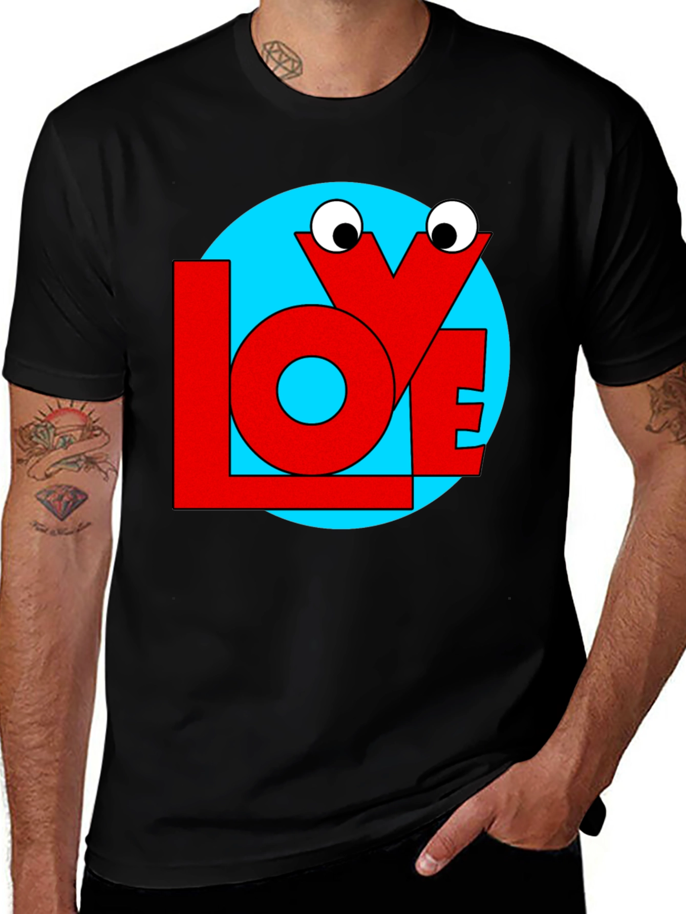 Variant 29 of LOVE Cartoon Graphic T-Shirt