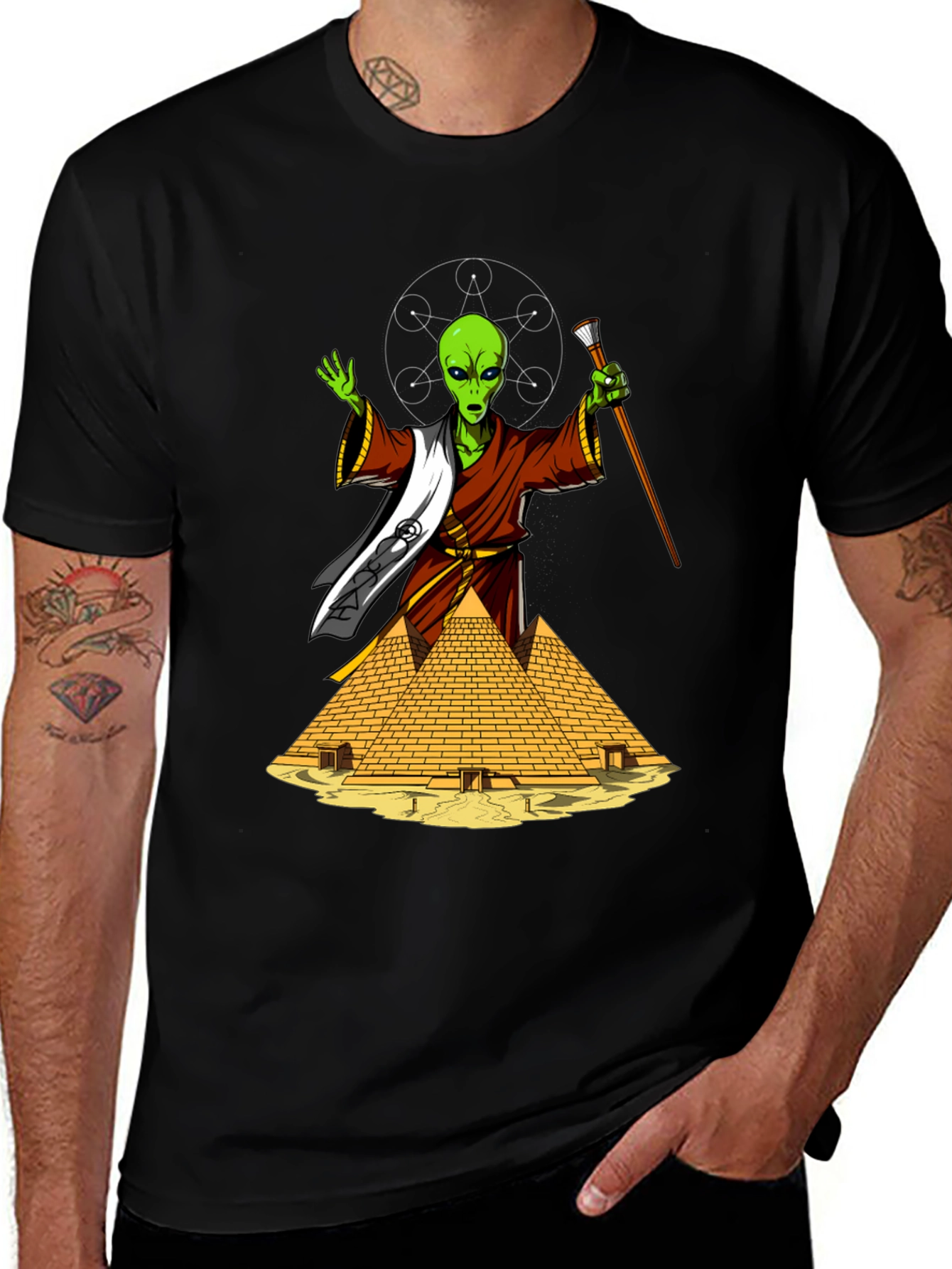 Variant 12 of Alien Pharaoh Graphic T-Shirt