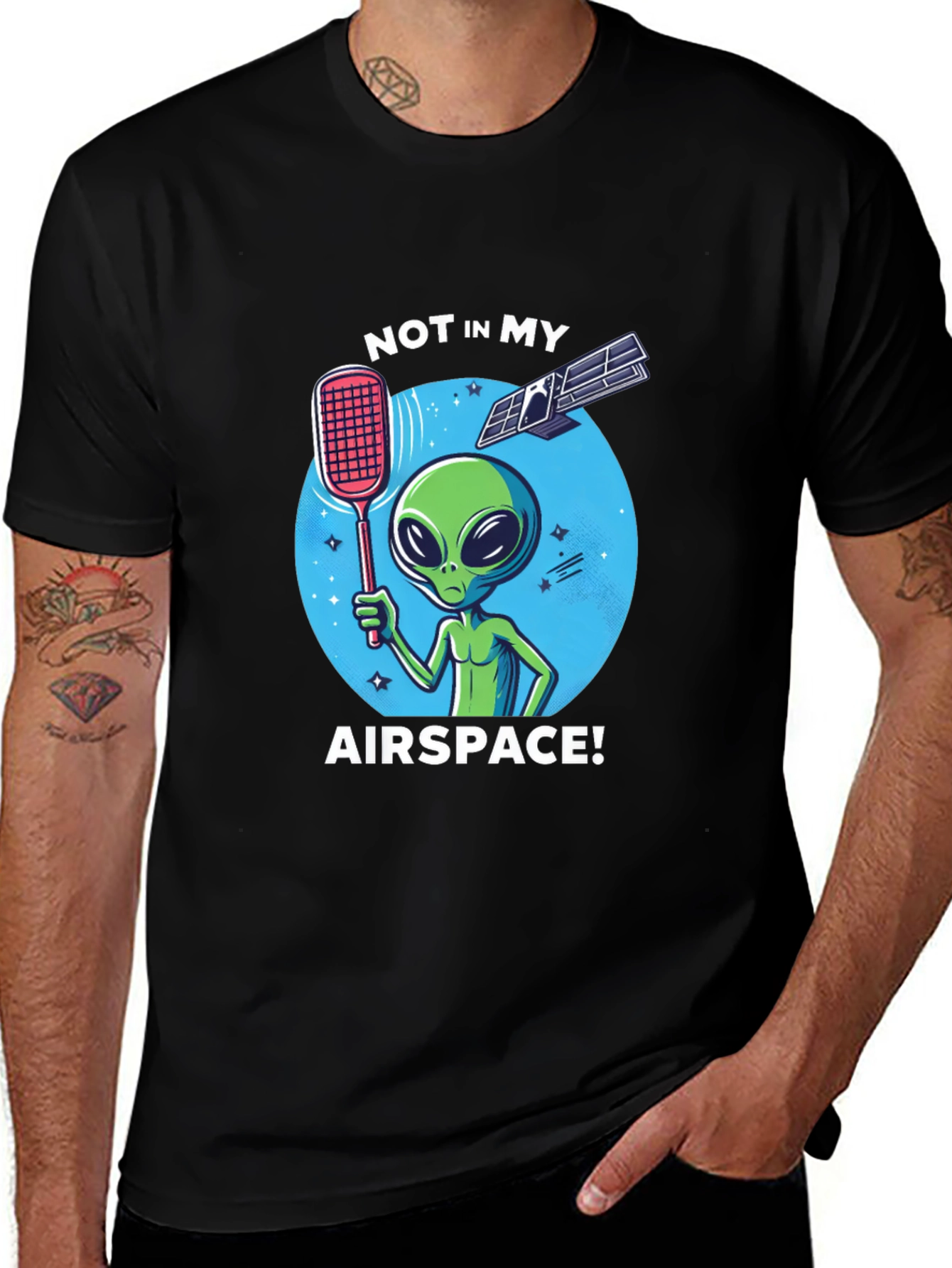 Variant 18 of Funny Alien T-Shirt - Not In My Airspace!