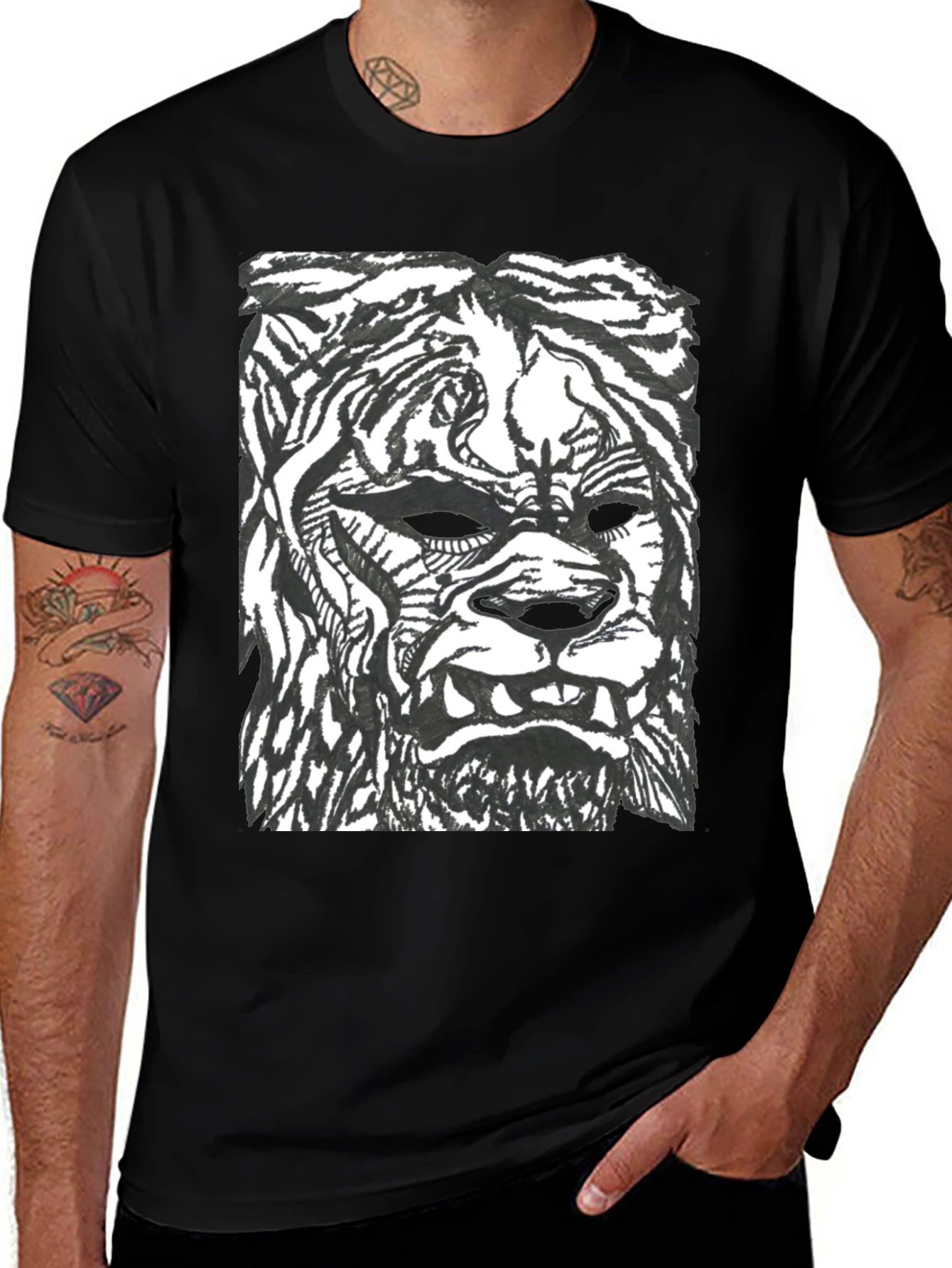 Variant 26 of Lion Face Graphic Black T-Shirt