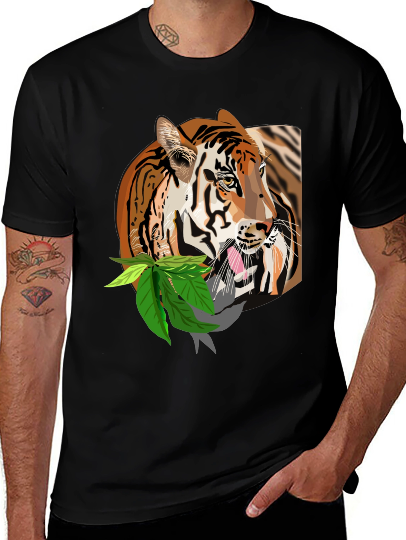 Variant 20 of Tiger Graphic Print Black T-Shirt
