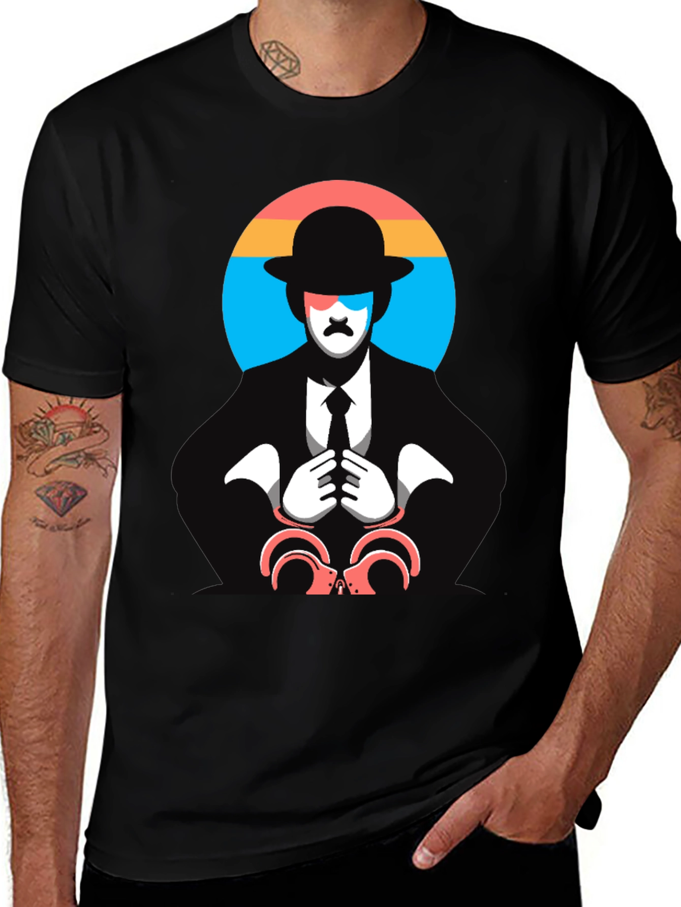 Variant 19 of Retro Detective T-Shirt - Cool Graphic Tee