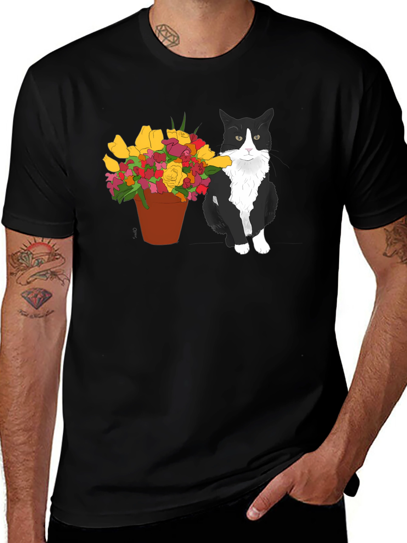 Variant 21 of Cat with Flowers Graphic T-Shirt