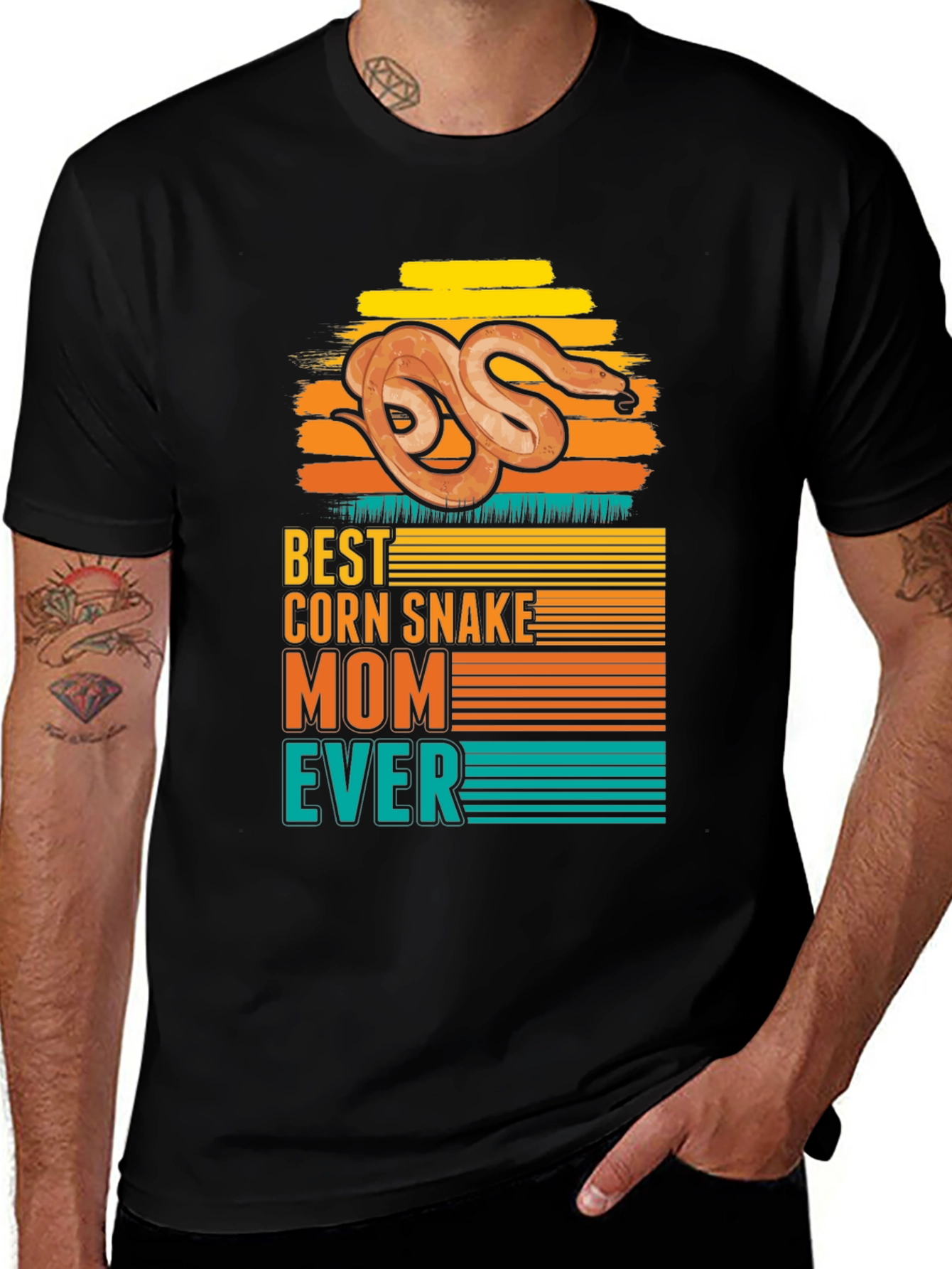 Variant 27 of Best Corn Snake Mom Ever Graphic Tee