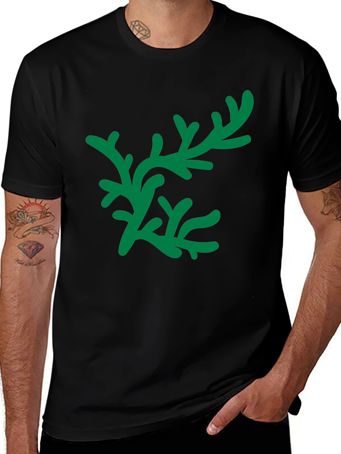 Variant 16 of Green Floral Graphic Black T-Shirt