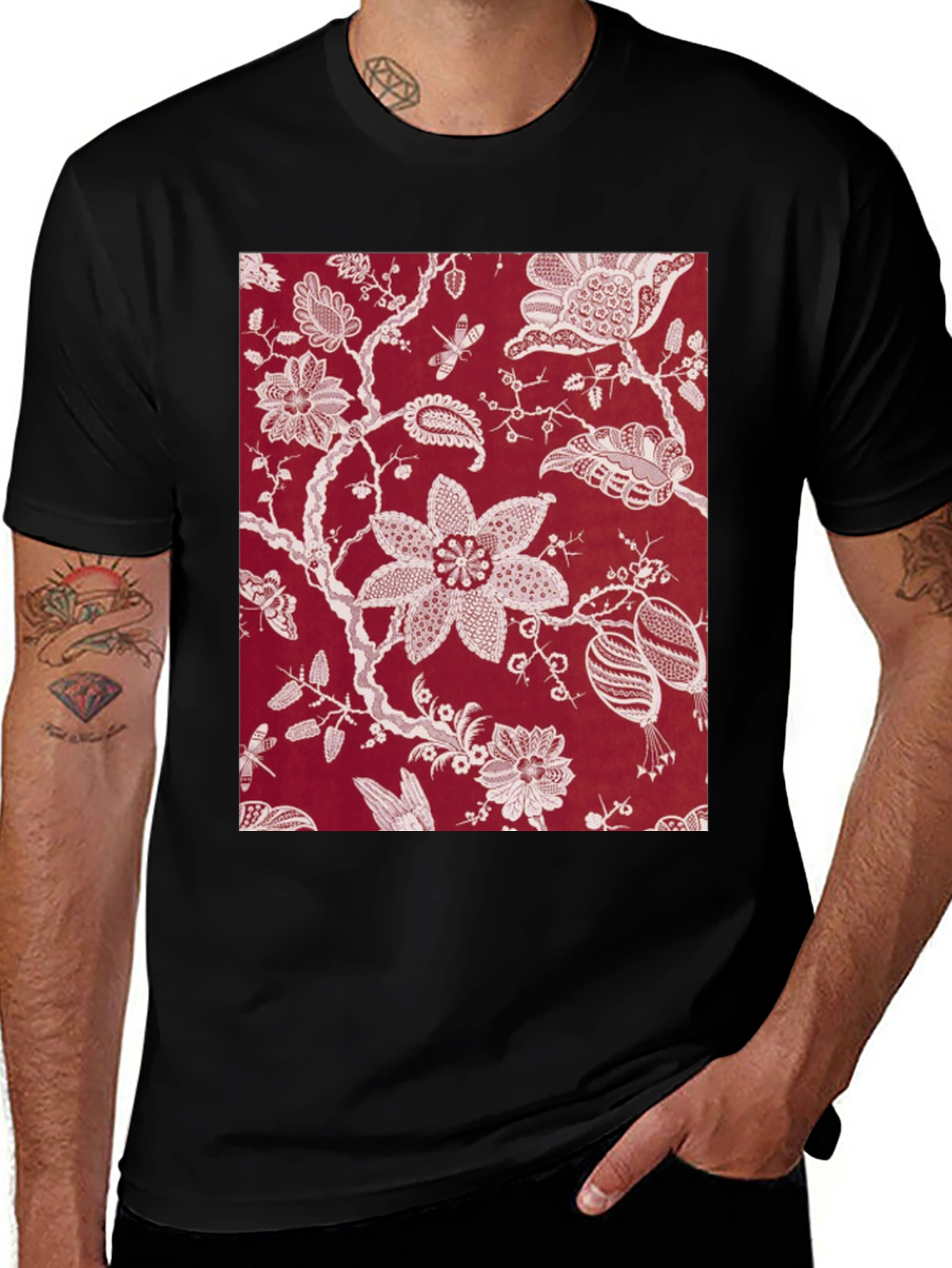Variant 28 of Floral Print Black Tee