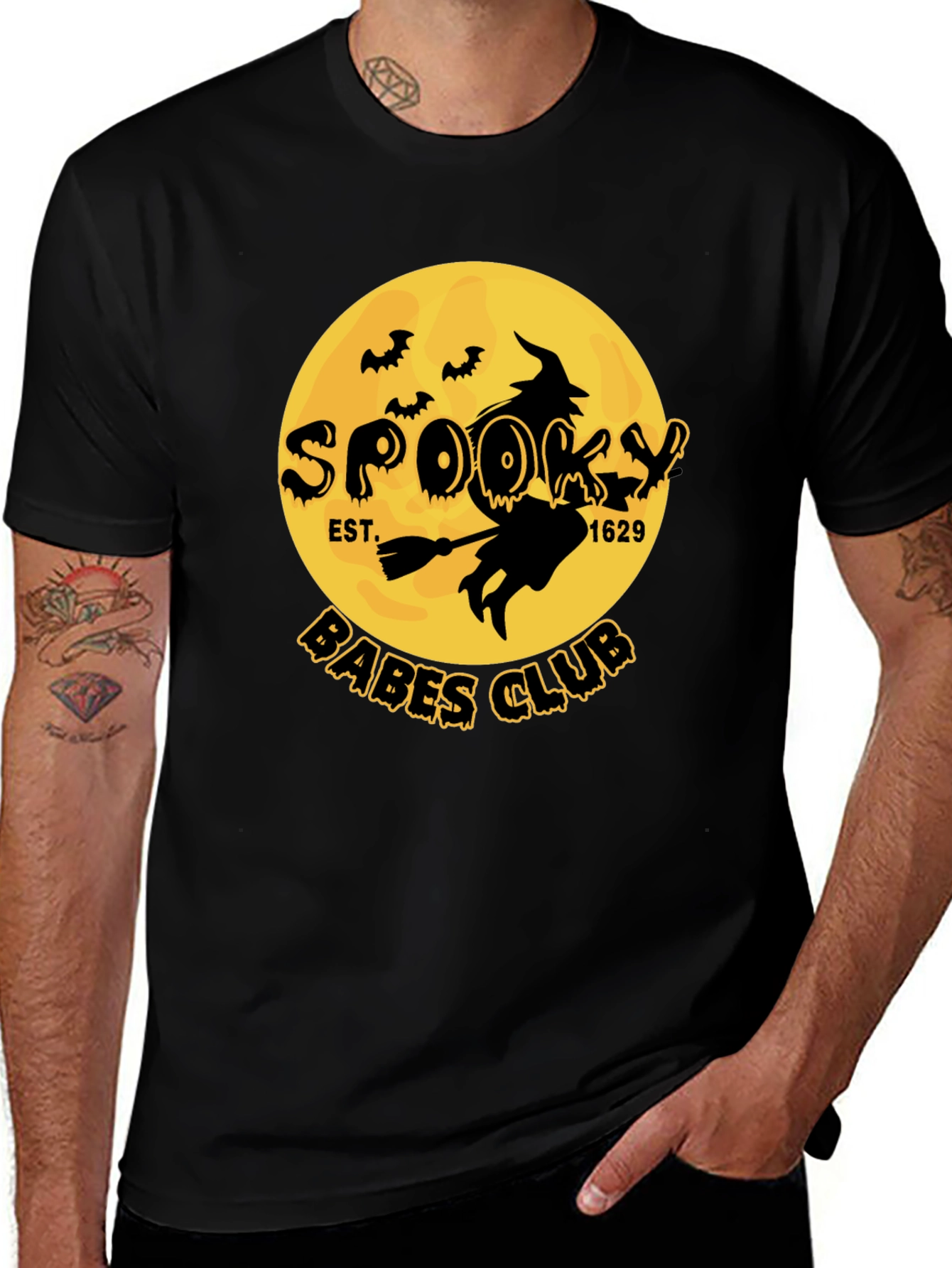 Spooky Babes Club T-Shirt - Halloween Graphic Tee