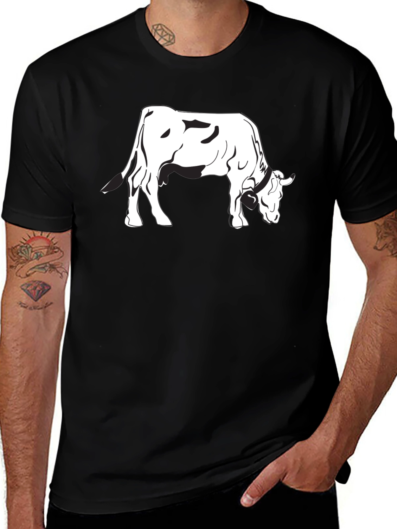 Variant 3 of Cow Graphic Black T-Shirt