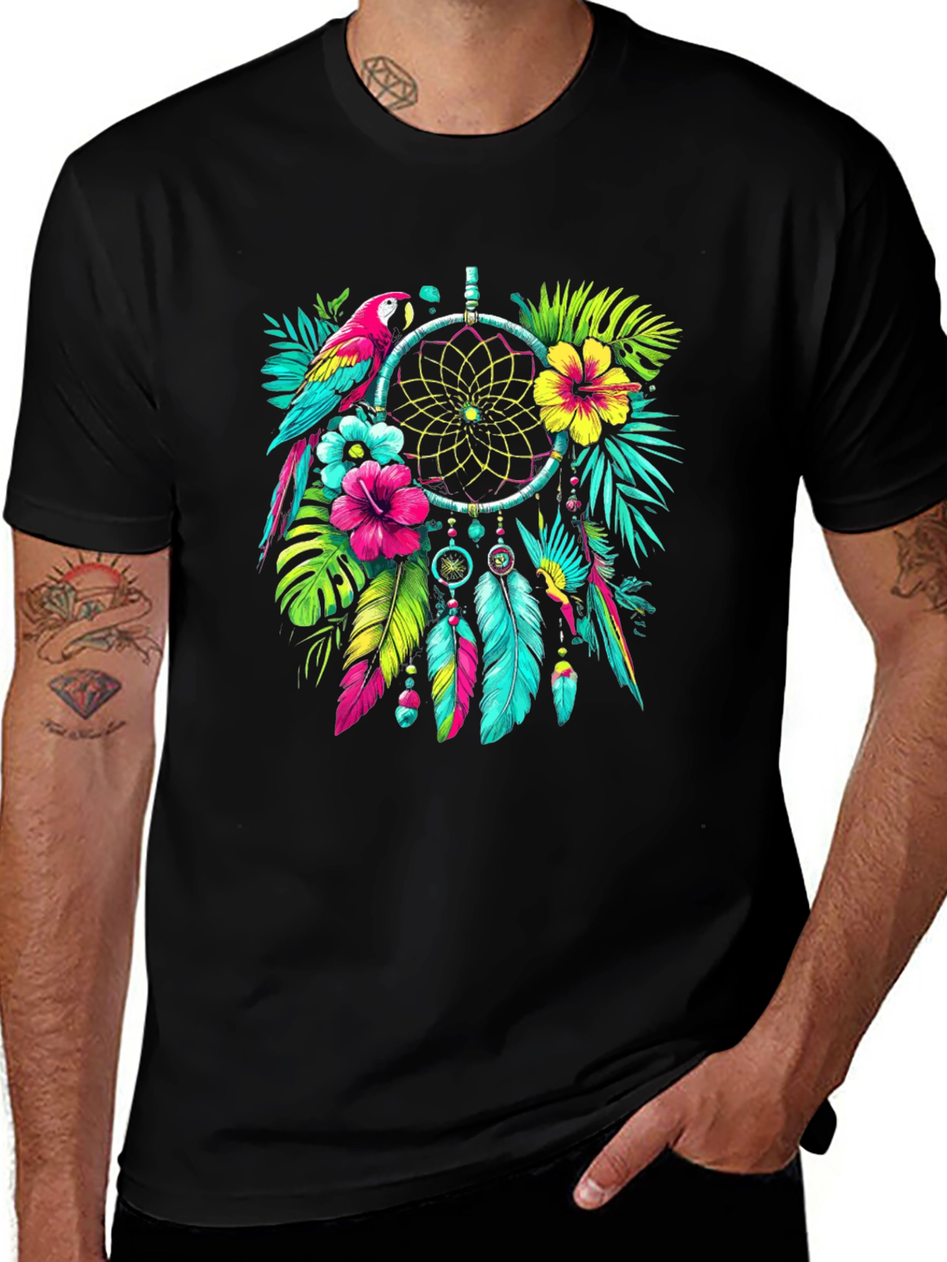 Dreamcatcher Parrot Graphic T-Shirt