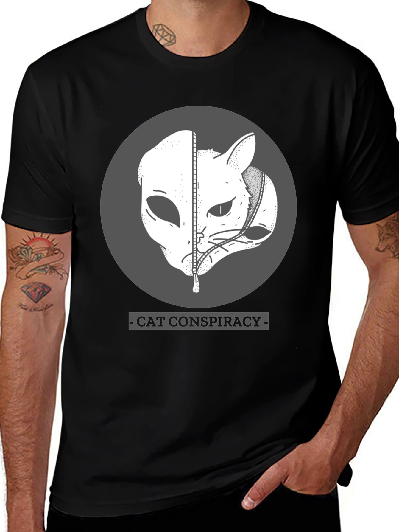 Variant 10 of Cat Conspiracy T-Shirt: Alien Unzipped