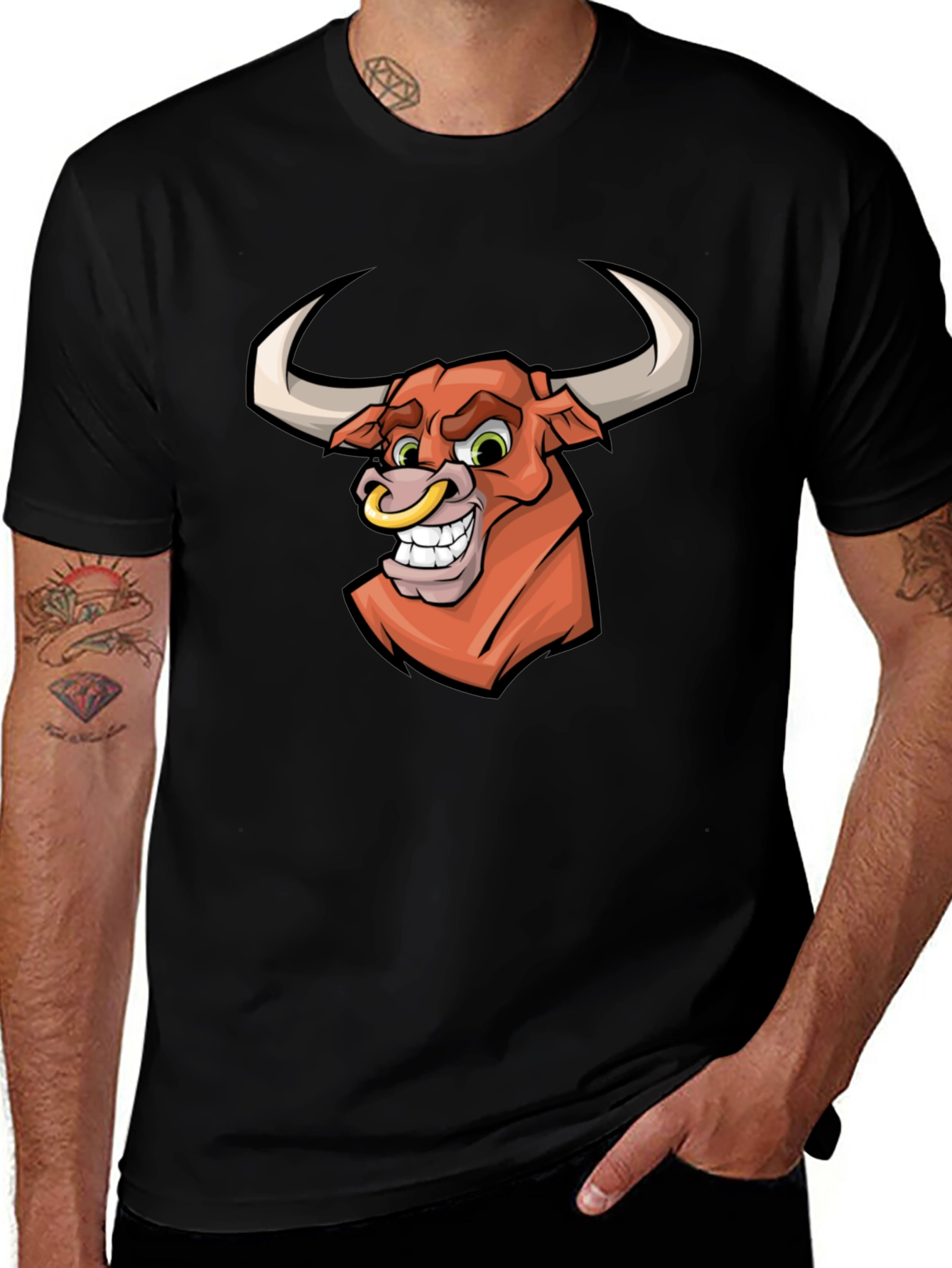 Variant 4 of Cartoon Bull Graphic T-Shirt - Black