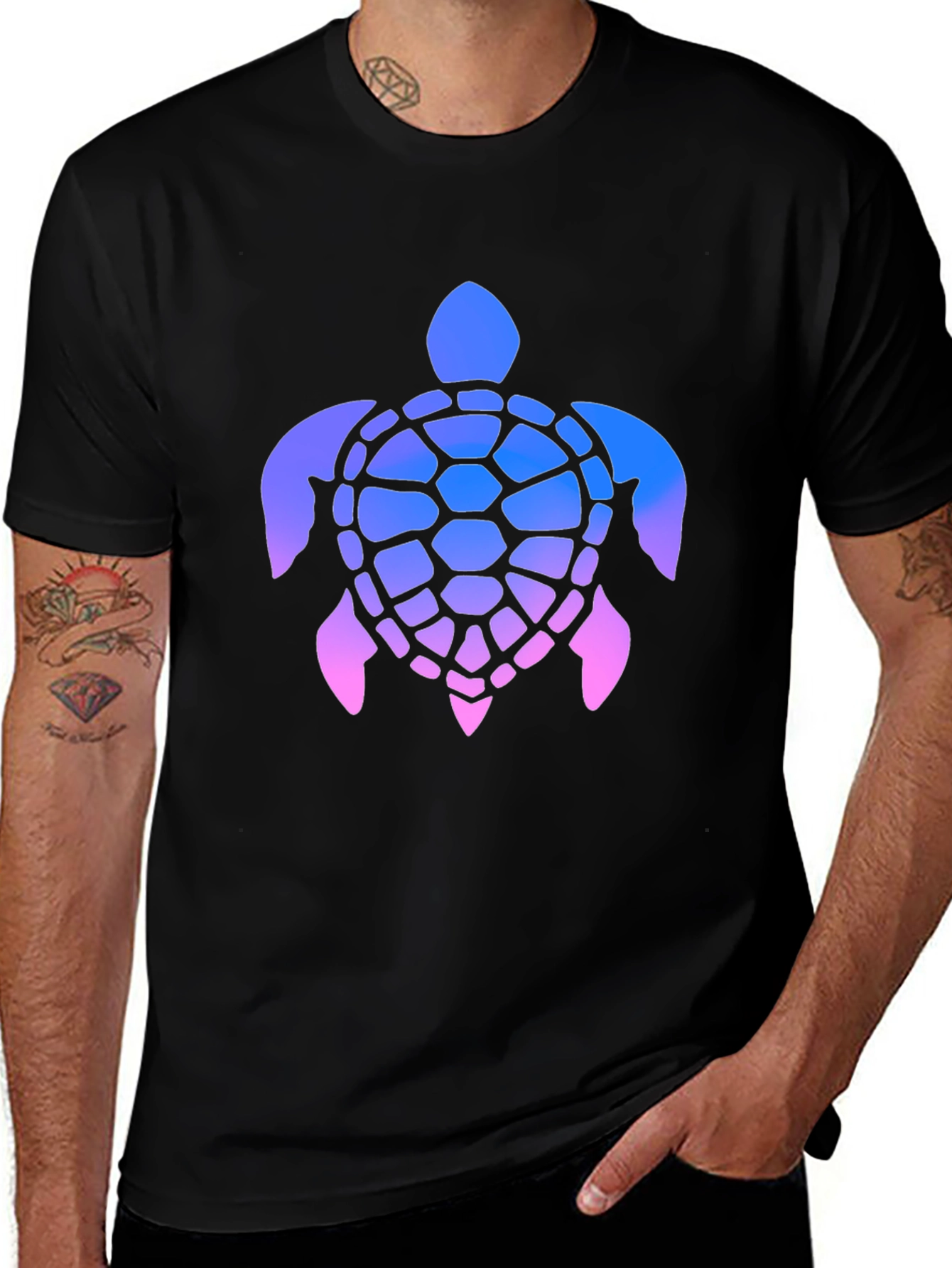Gradient Turtle Graphic Tee - Stylish Men's Black T-Shirt