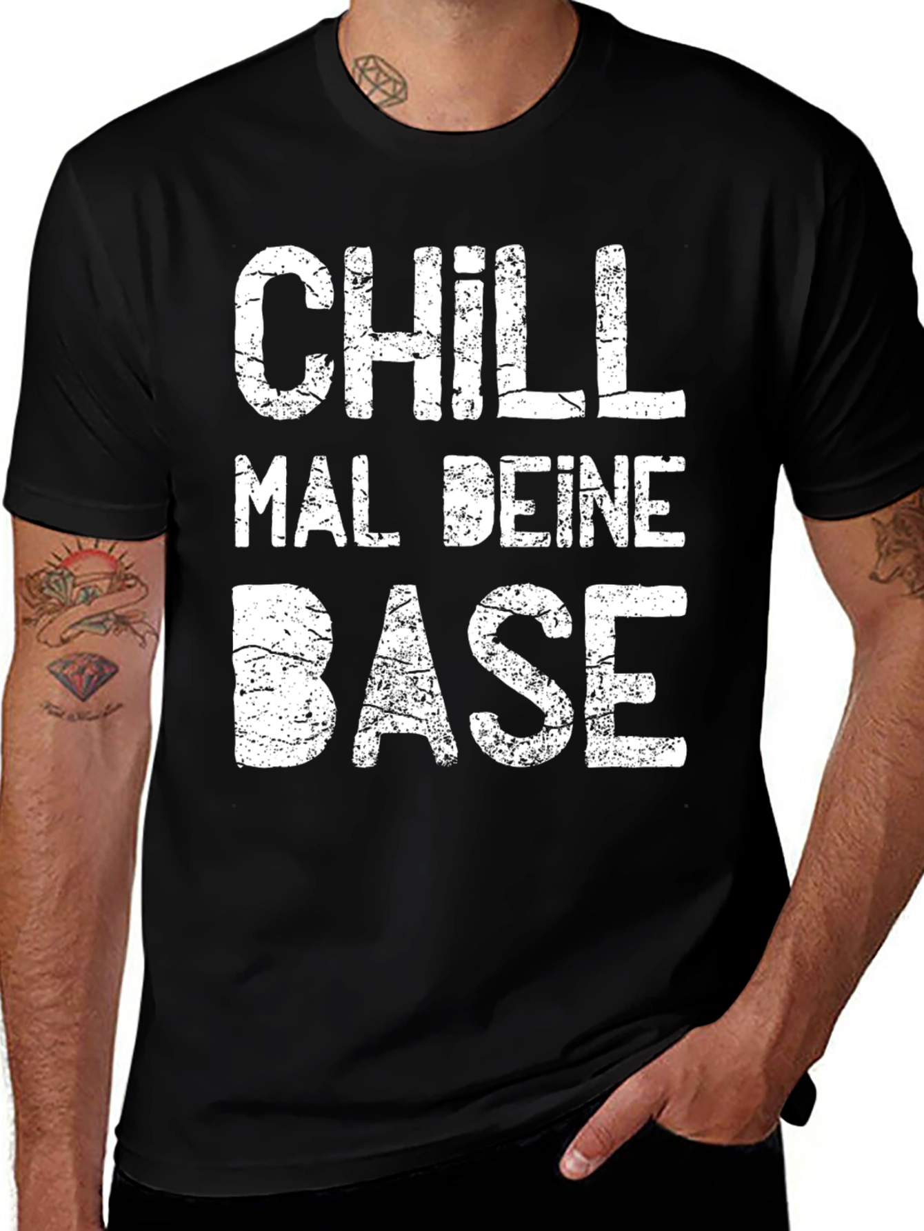 Variant 23 of Chill Mal Deine Base Graphic T-Shirt