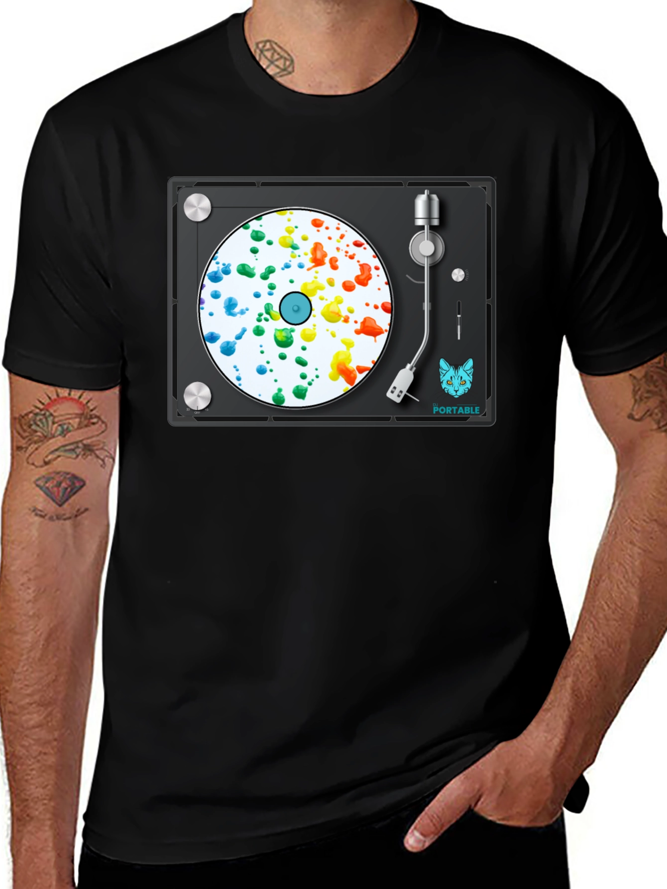 Variant 4 of Cool Turntable Design Graphic T-Shirt