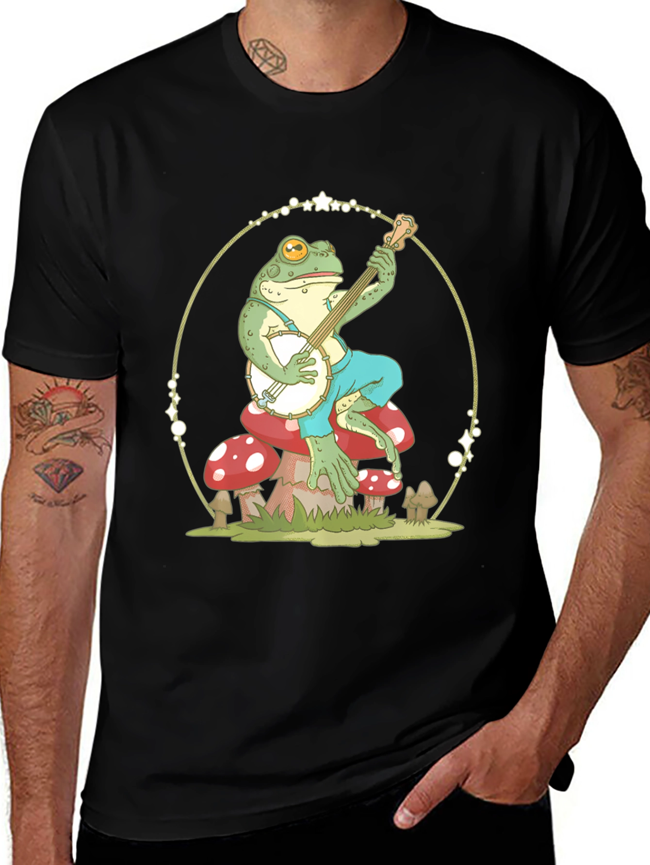 Variant 24 of Frog Playing Banjo Graphic T-Shirt