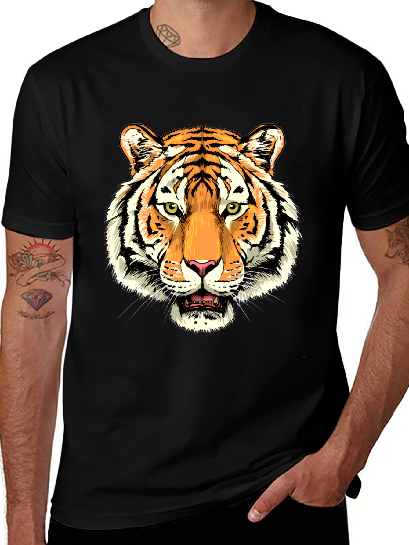 Variant 9 of Tiger Graphic Print Black T-Shirt