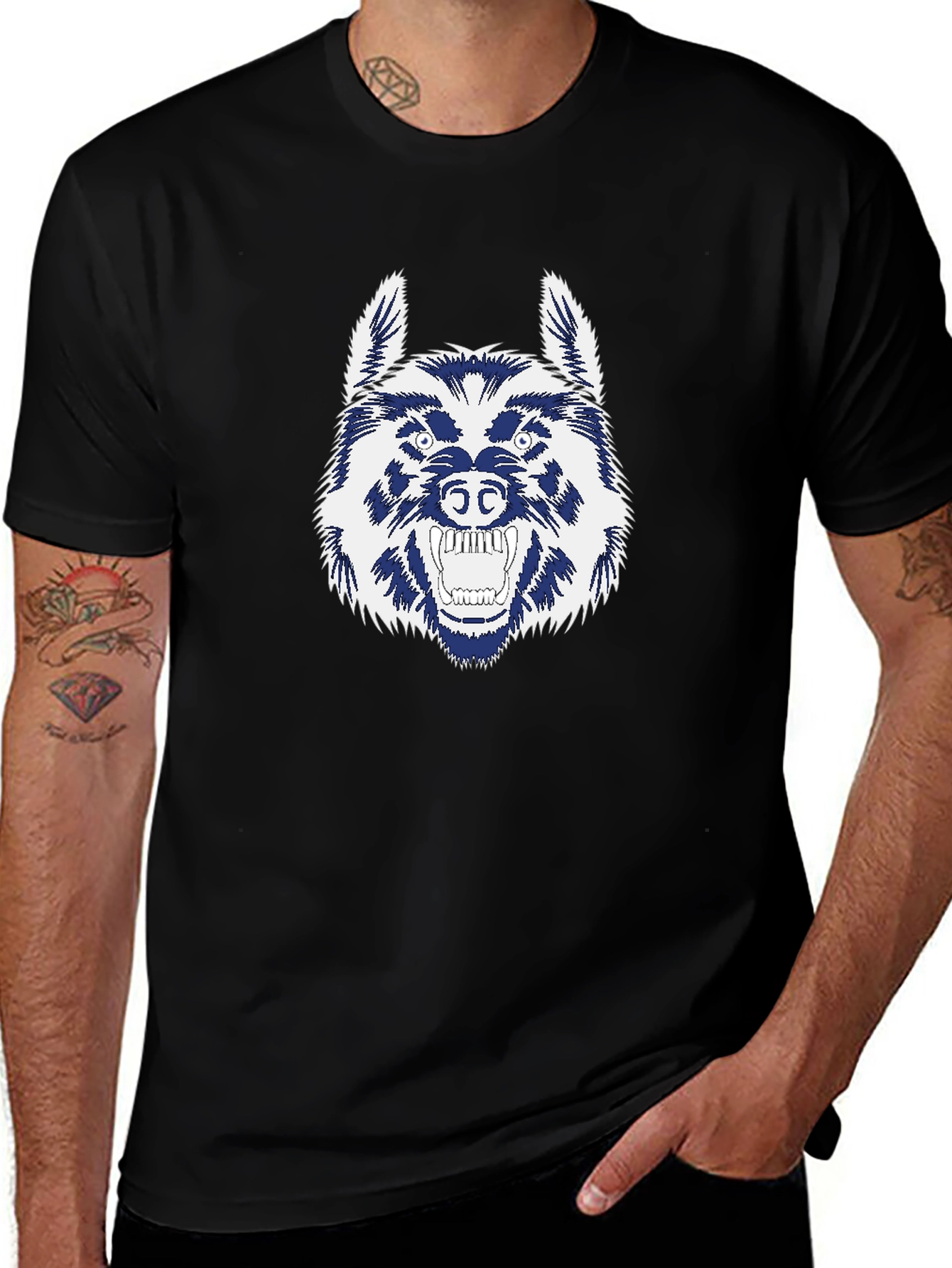 Variant 26 of Wolf Graphic Black T-Shirt